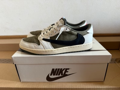 Travis Scott × Nike Air Jordan 1 Low OG SP "Reverse Olive"