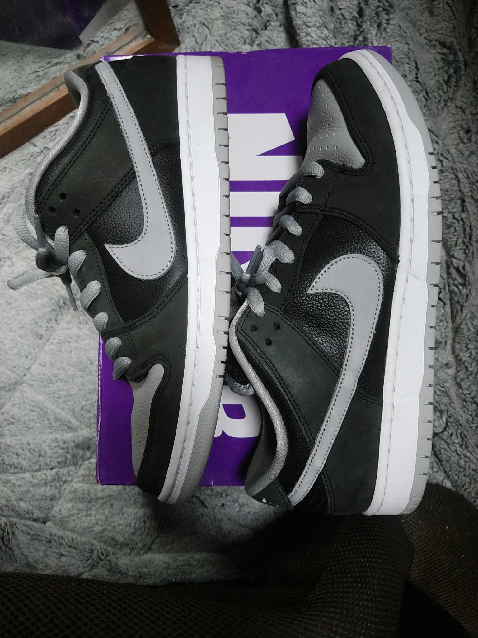 Nike SB Dunk Low "Shadow"