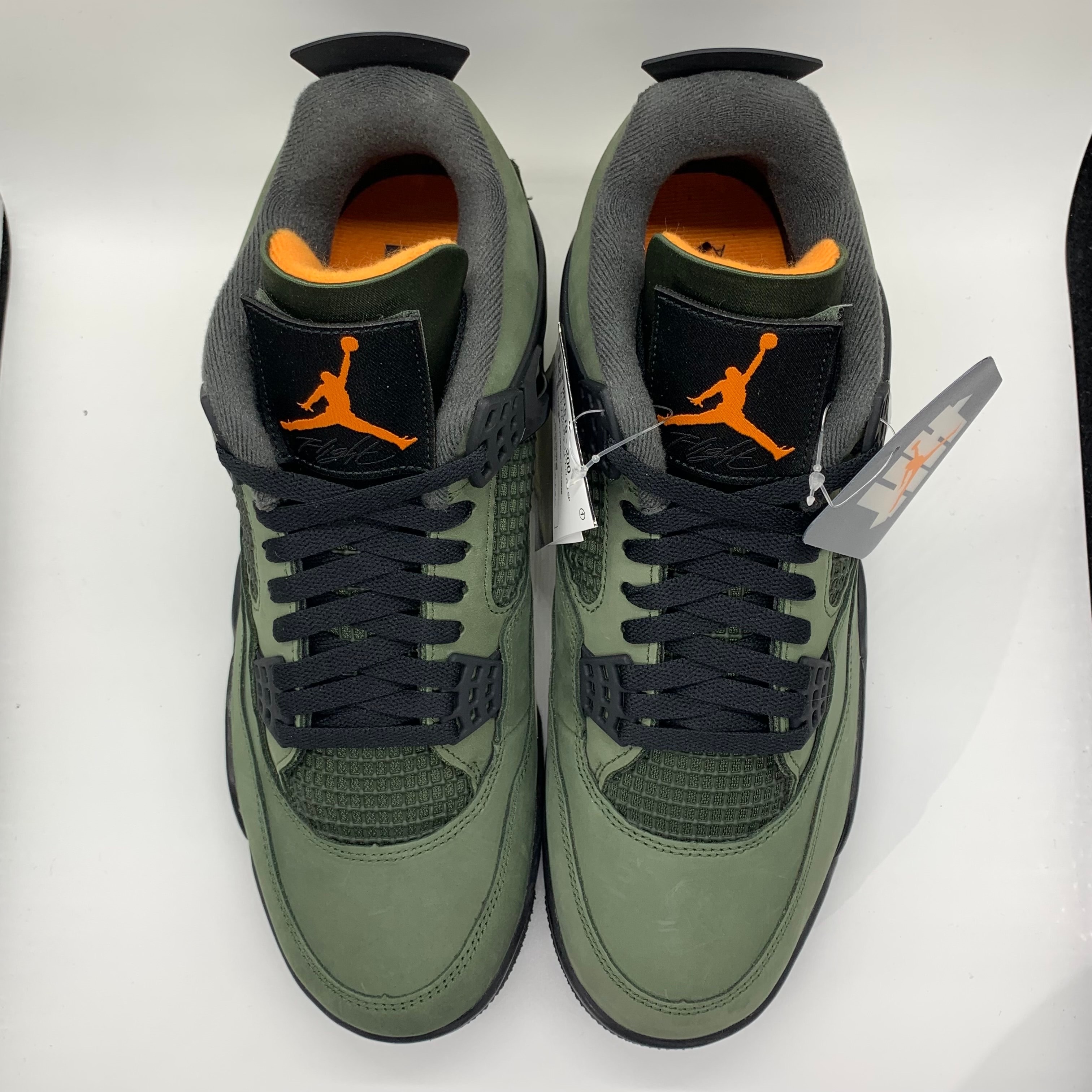 UNDEFEATED × Nike Air Jordan 4 Retro "Deep Green" (2025)