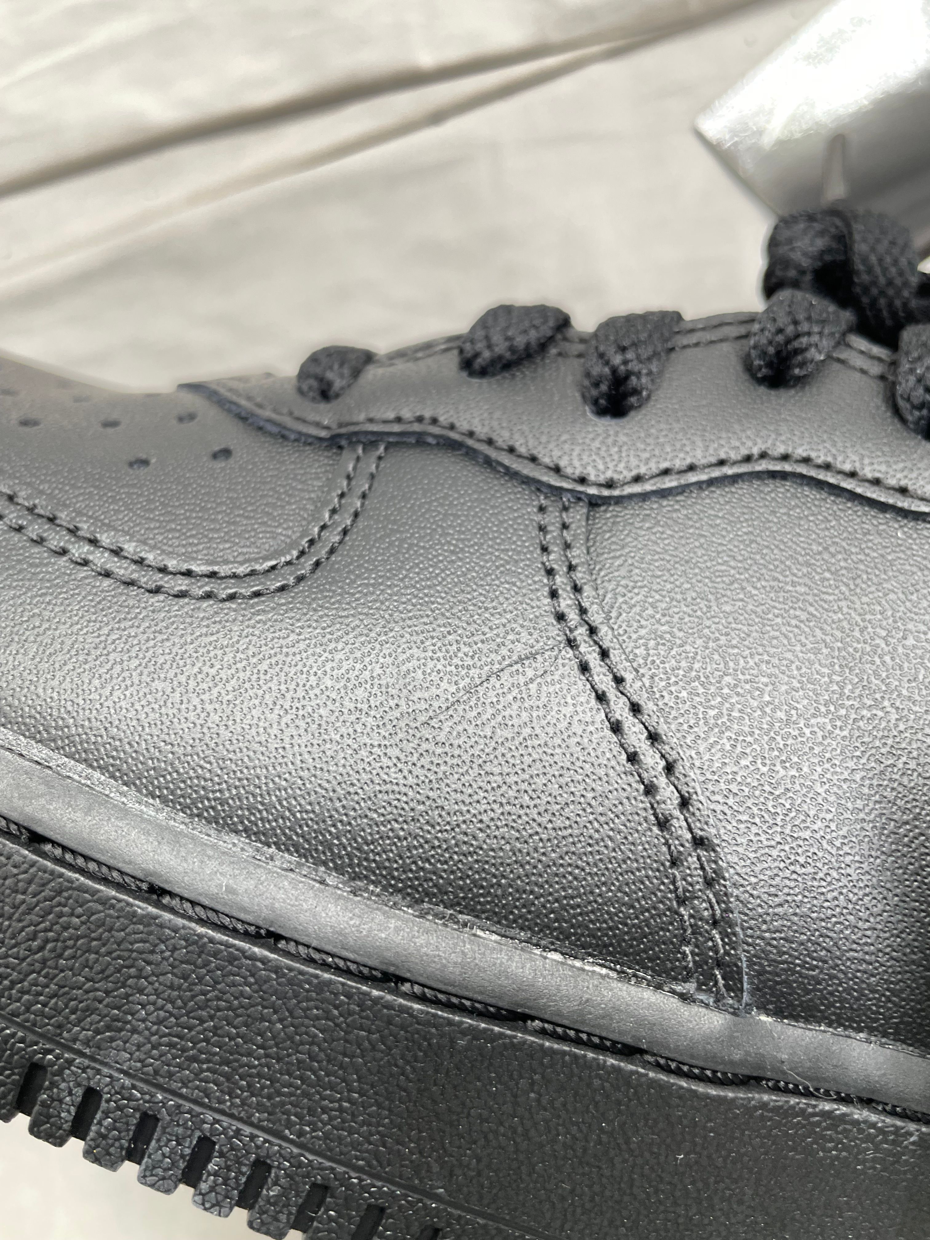 Supreme × Nike Air Force 1 Mid "Black" FW24