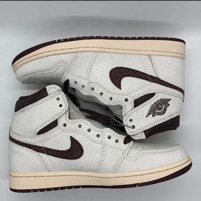 A Ma Maniere × Nike Air Jordan 1 Retro High OG "Sail and Burgundy"