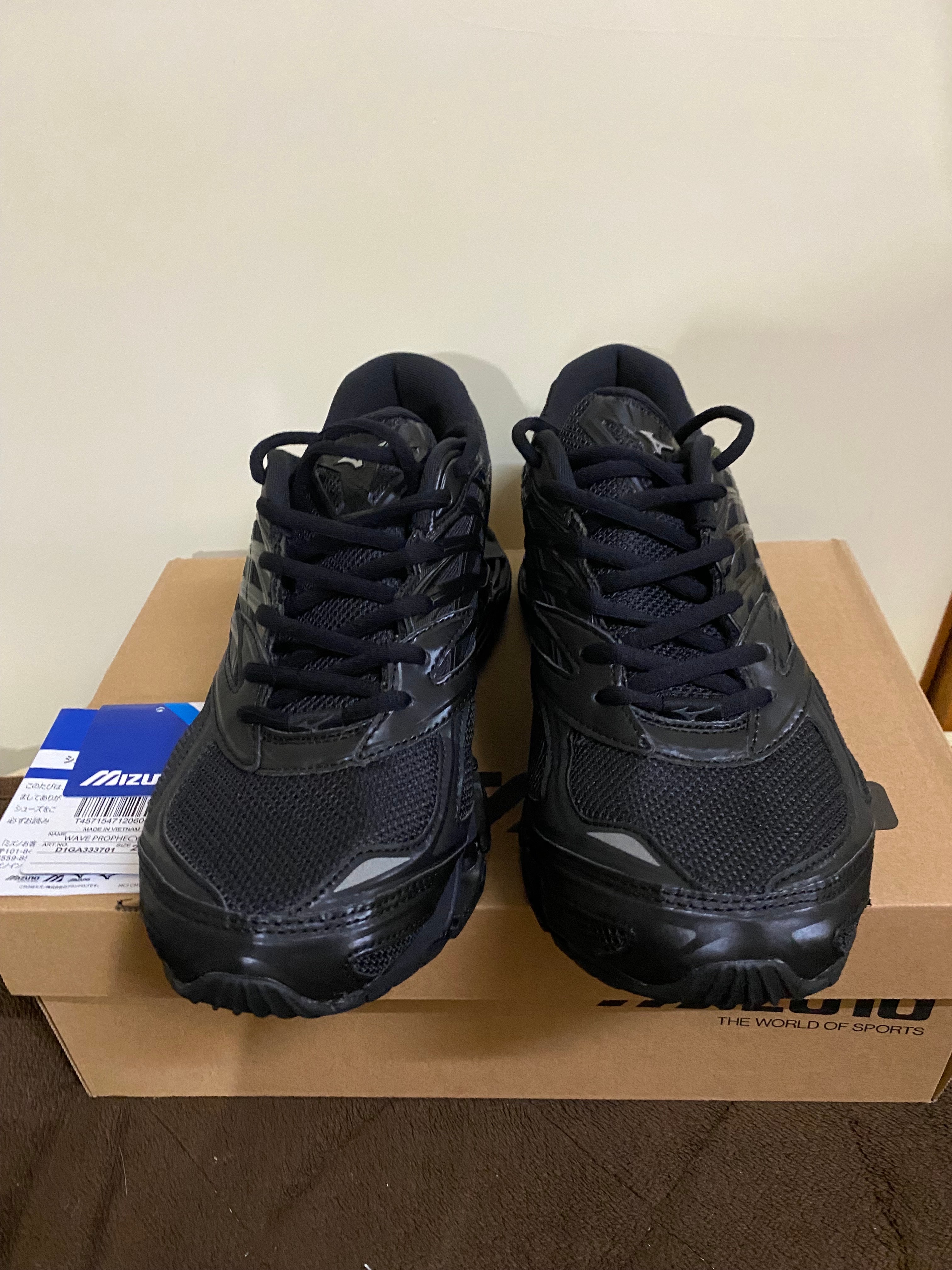 Mizuno Wave Prophecy LS "Black"