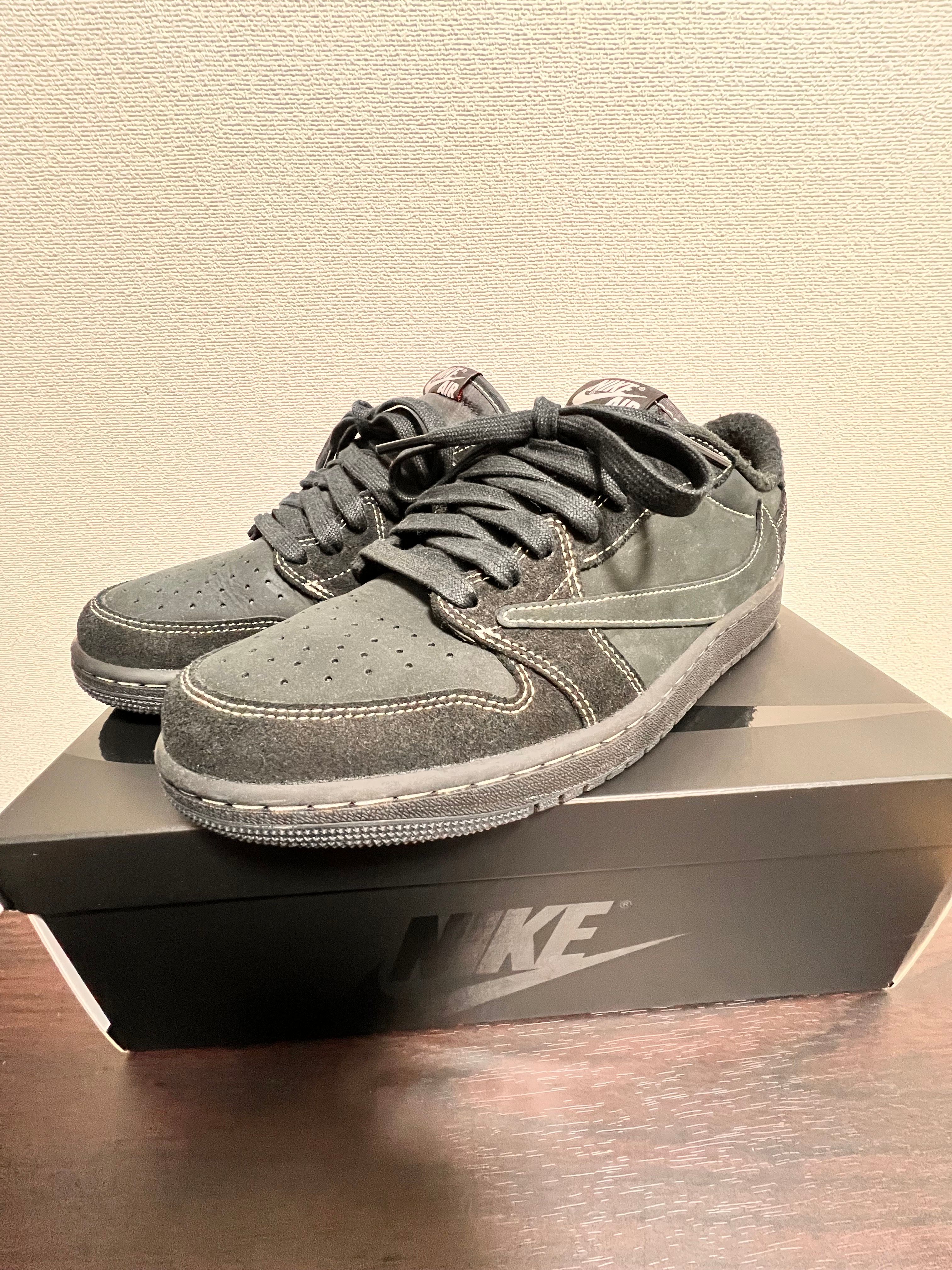 Travis Scott × Nike Air Jordan 1 Low OG SP "Black Phantom"