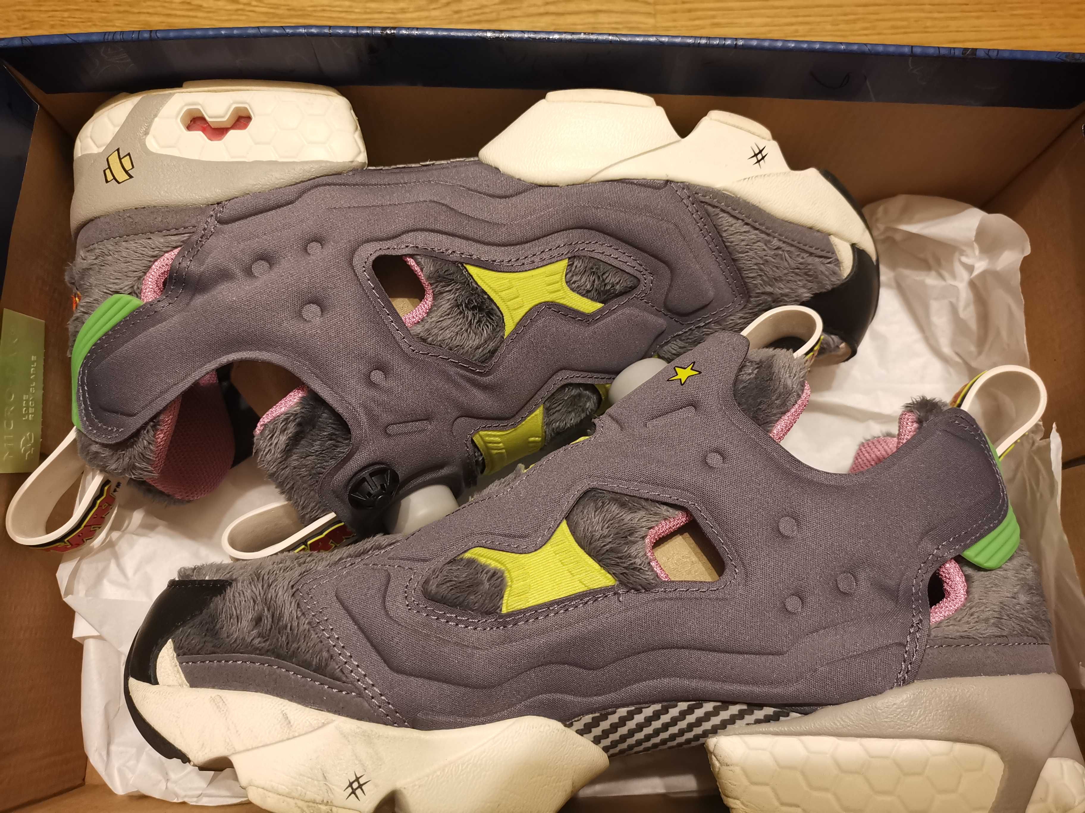 REEBOK INSTAPUMP FURY "TOM & JERRY"