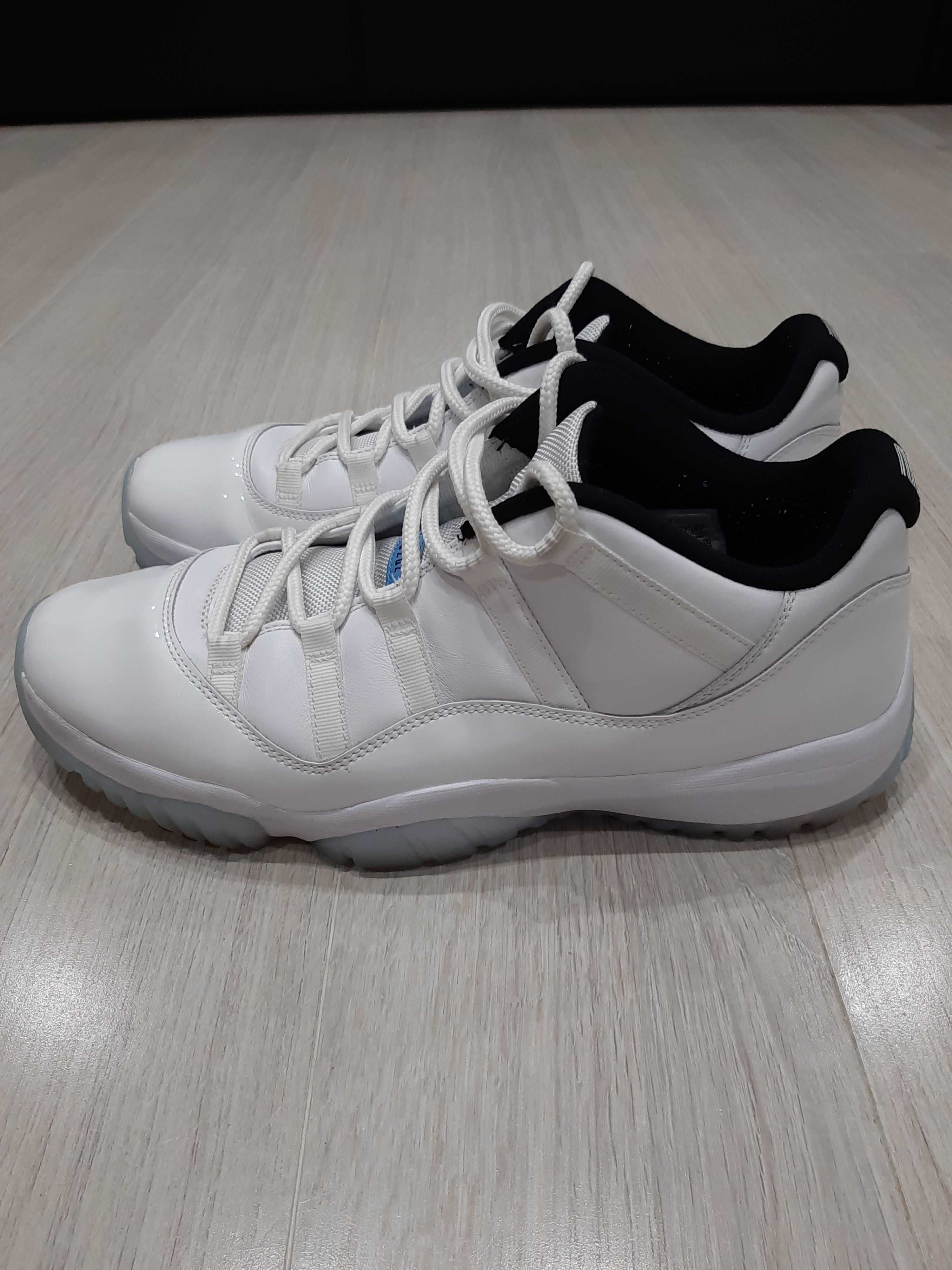 Nike Air Jordan 11 Low "Legend Blue"