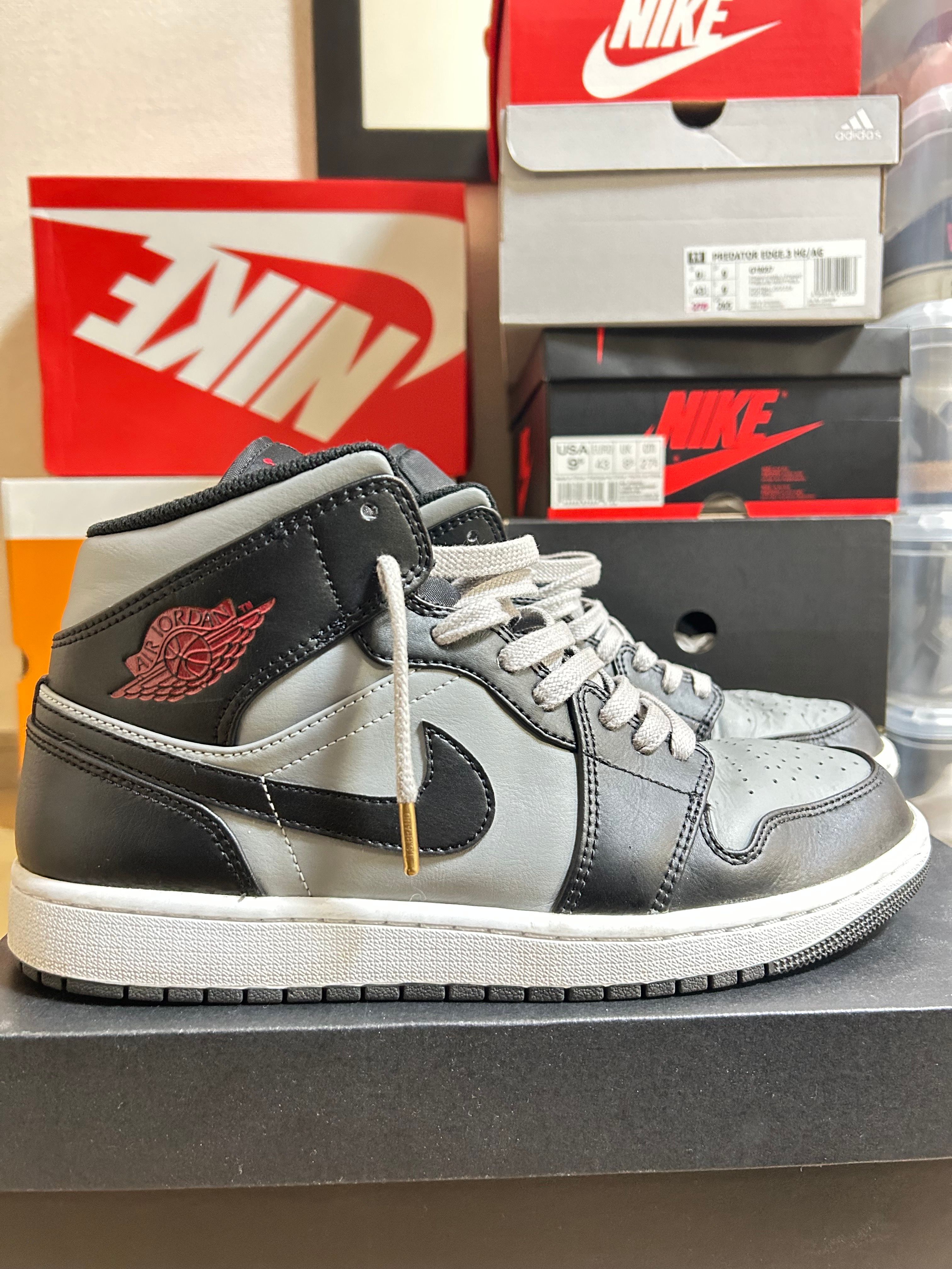 Nike Air Jordan 1 Mid "Shadow"