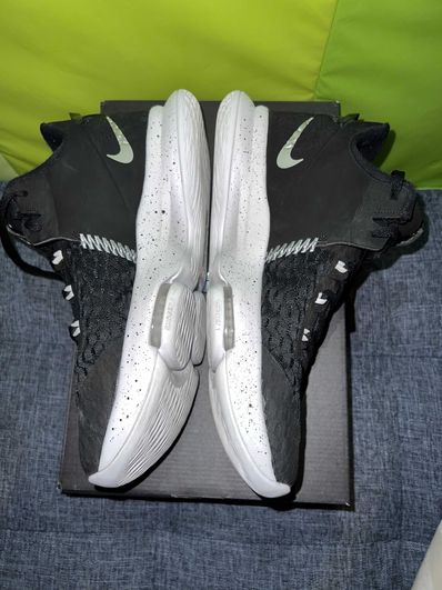 Nike LeBron Witness 6 "Black/Black/White"