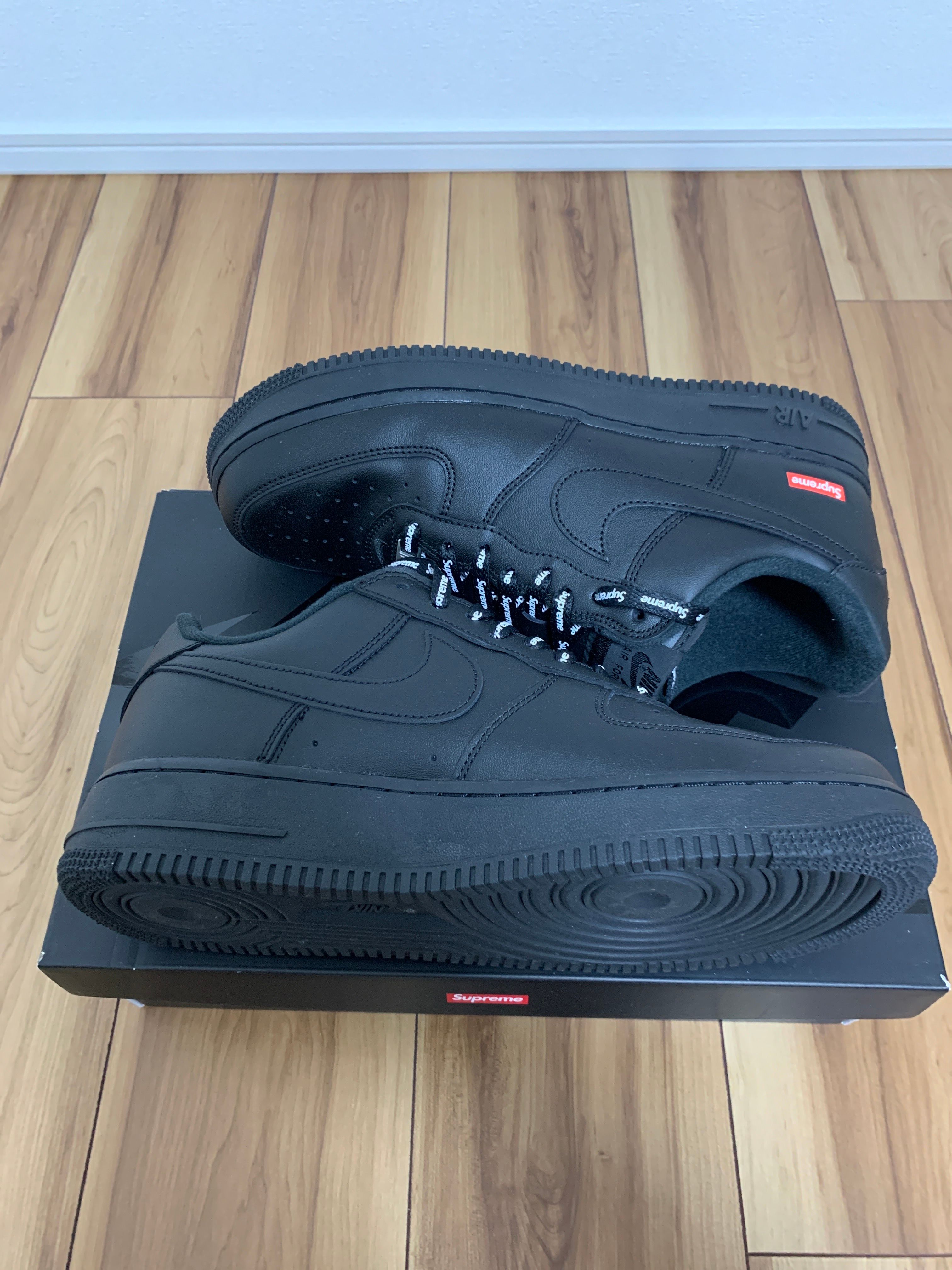Supreme × Nike Air Force 1 Low "Black"