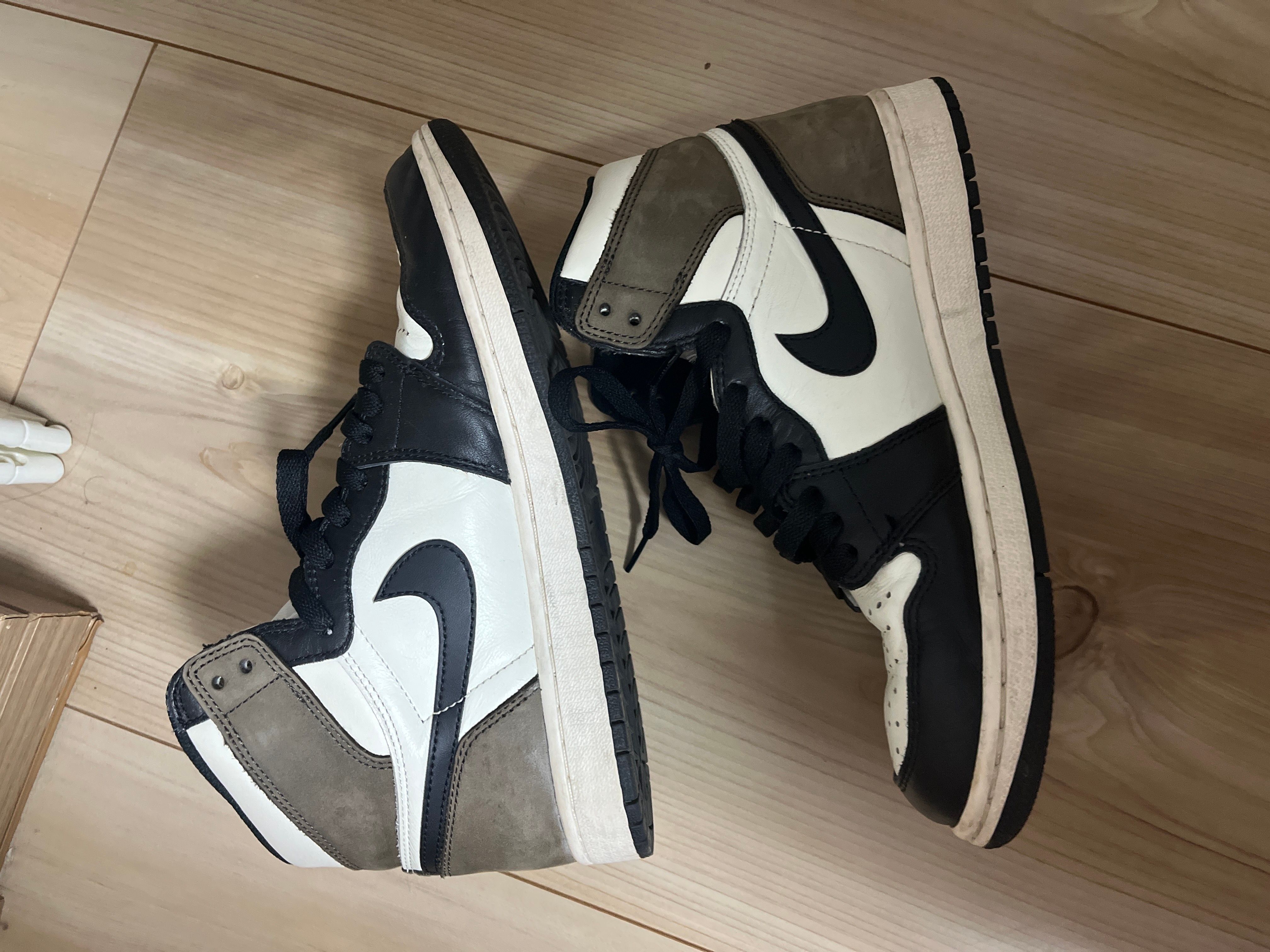 Nike Air Jordan 1 High OG "Sail/Dark Mocha/Black"