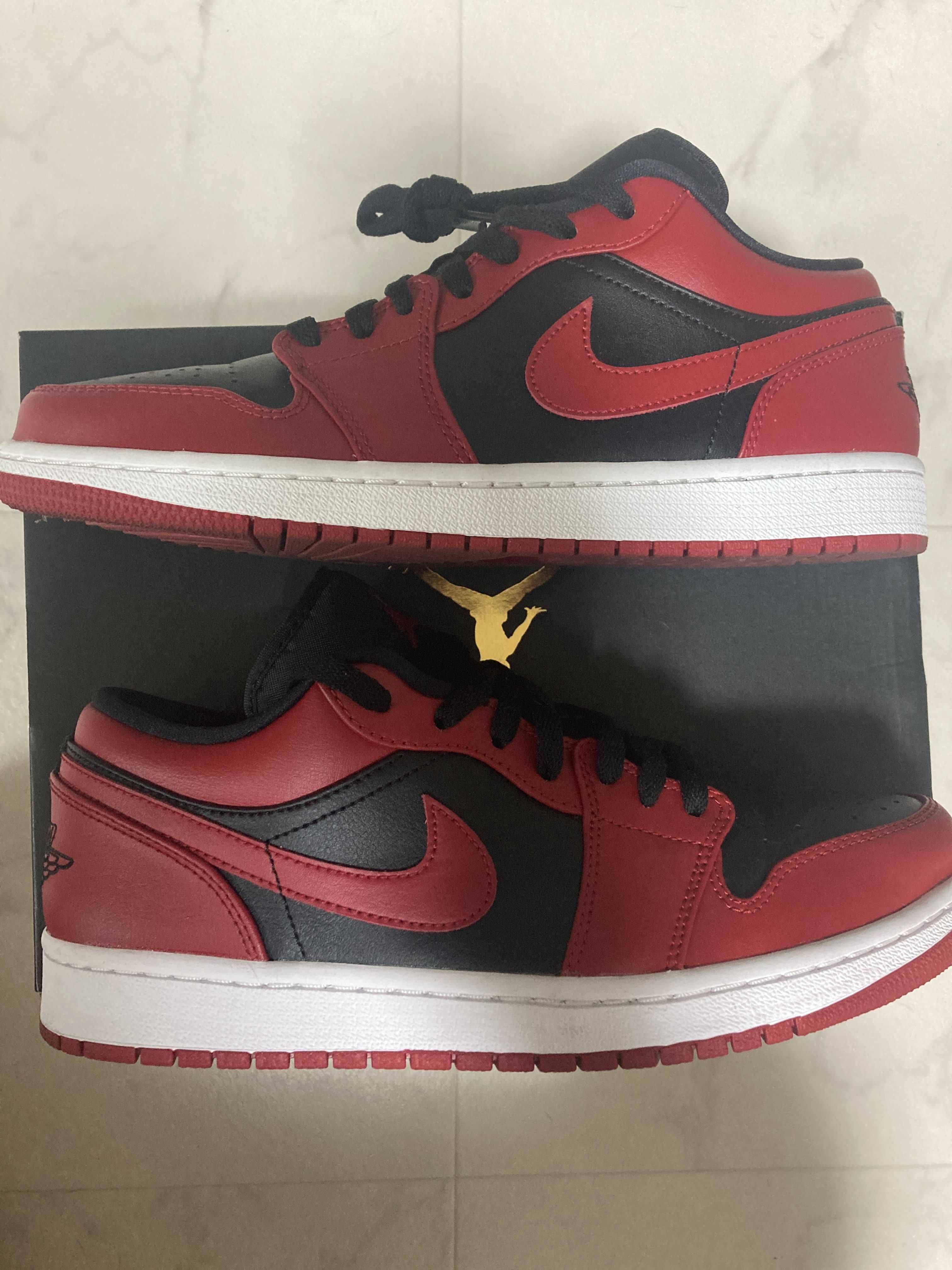 Nike Air Jordan 1 Low "Varsity Red"   