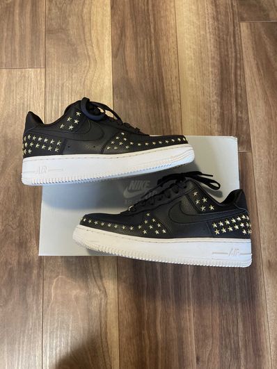 Nike Women's Air Force 1 Low Star Studded "Black"