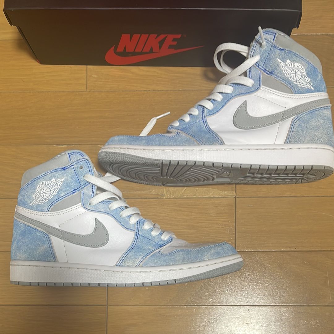 Nike Air Jordan 1 High OG "Hyper Royal"