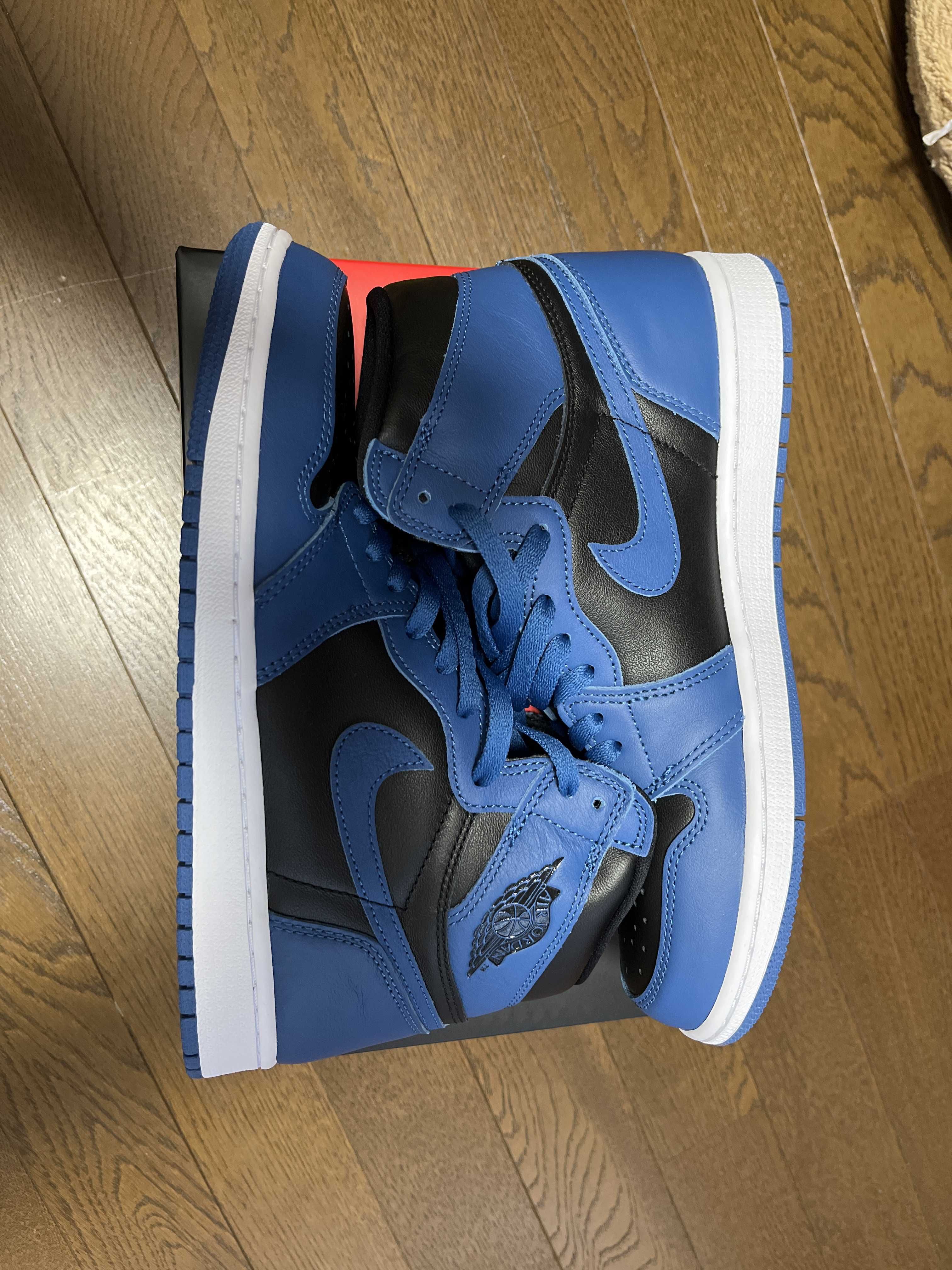 Nike Air Jordan 1 Retro High OG "Dark Marina Blue"