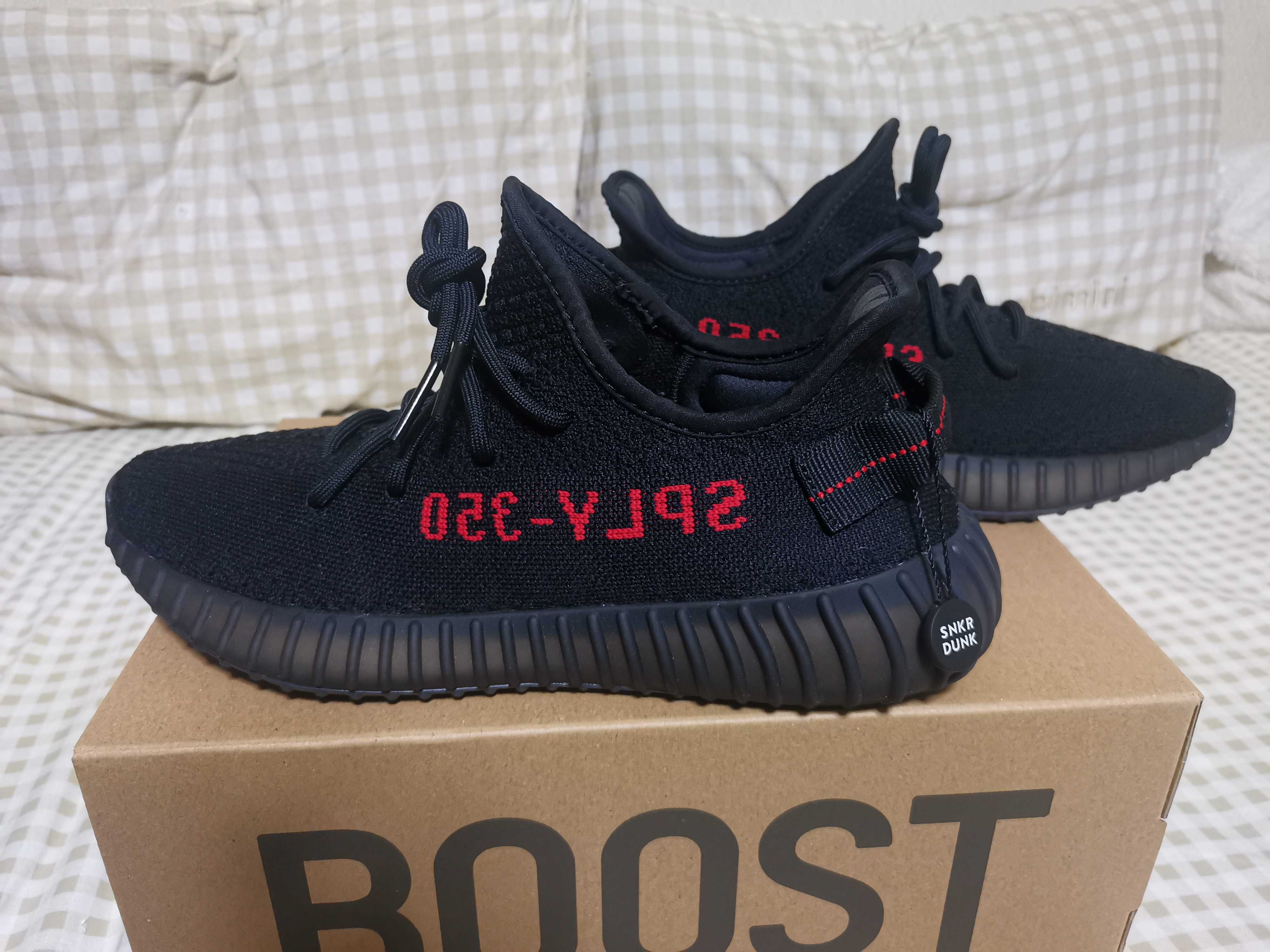 adidas YEEZY Boost 350 V2 "Core Black/Red" (2020)