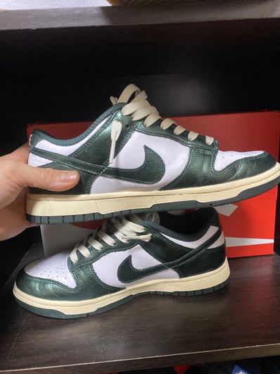 Nike Women's Dunk Low "Vintage Green"