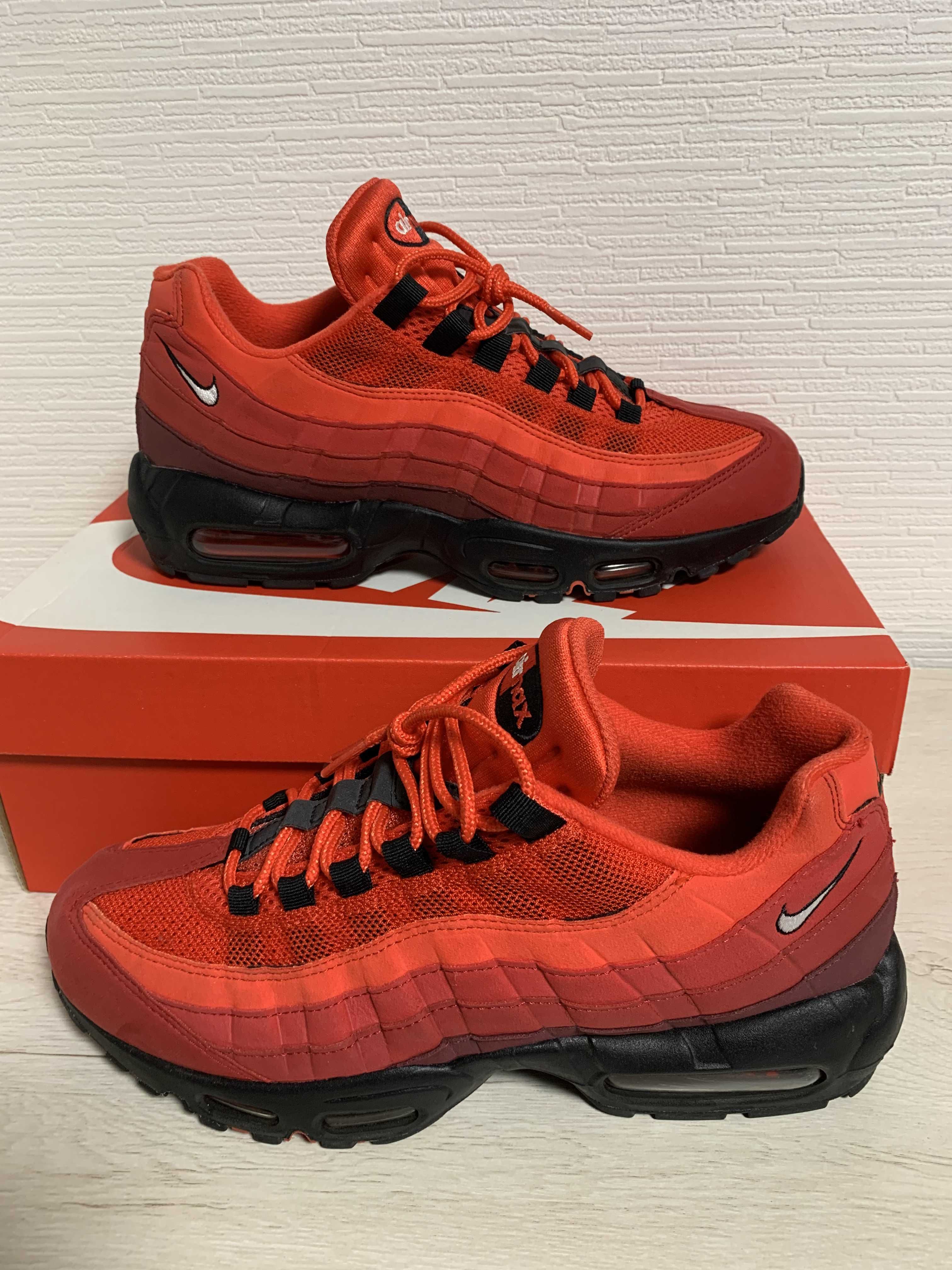 Nike Air Max 95 OG "Habanero Red"