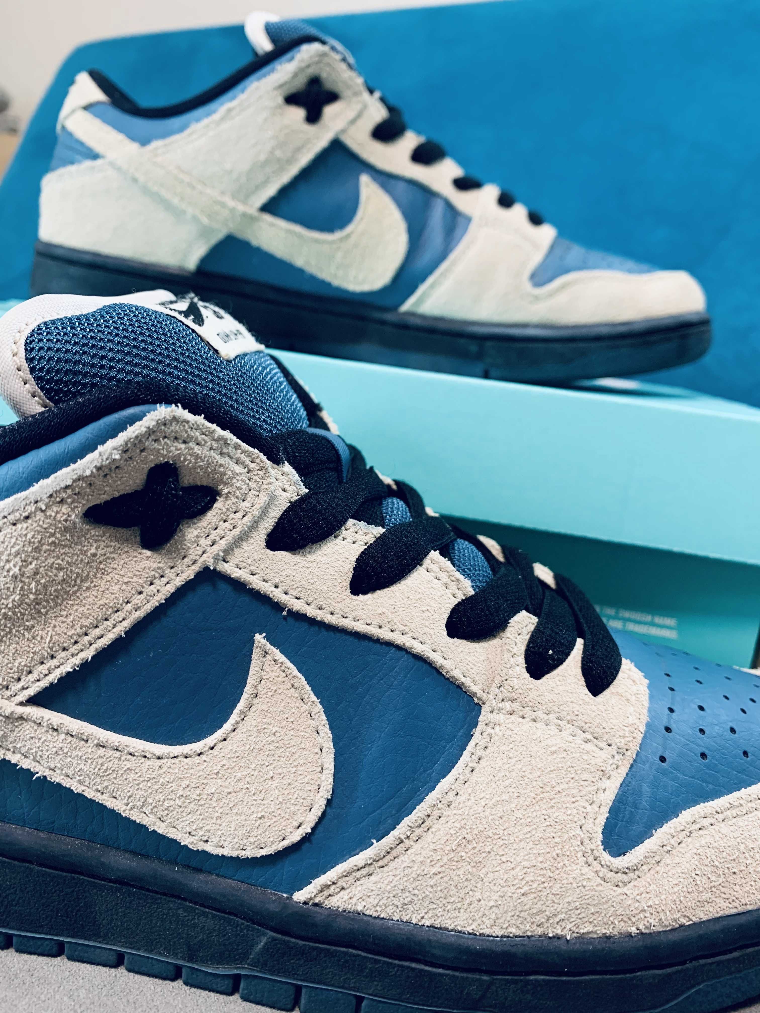 Nike SB Dunk Low Pro "Light Cream/Thunder Storm"