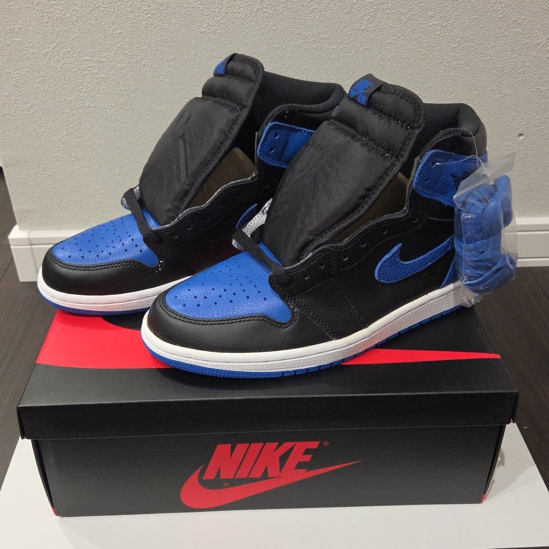 Nike Air Jordan 1 Retro High OG "Royal" (2017)