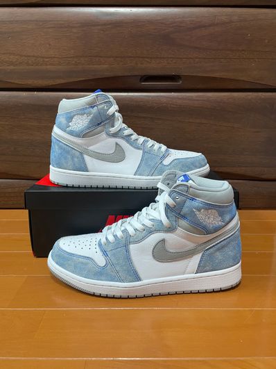 Nike Air Jordan 1 High OG "Hyper Royal"