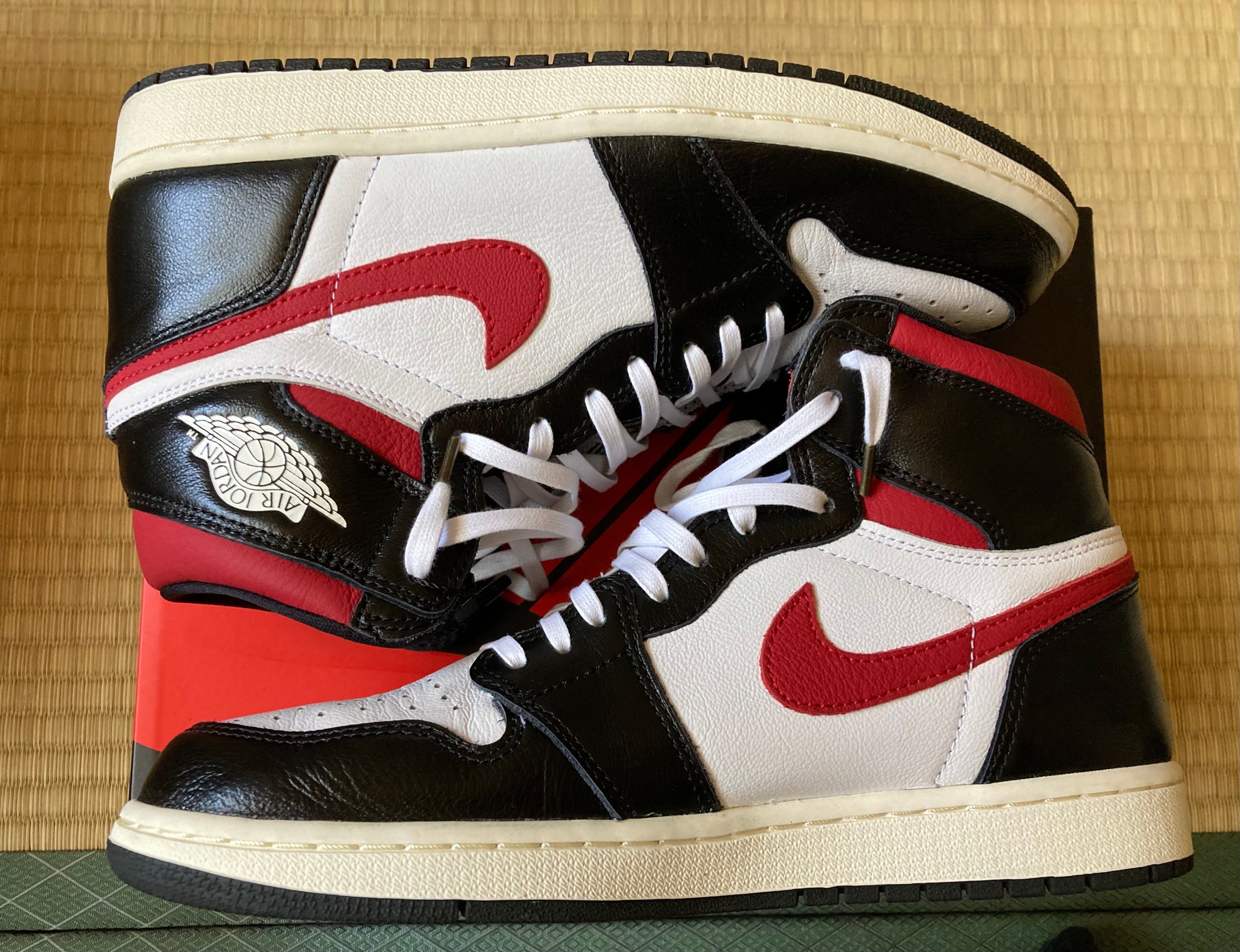 Nike Air Jordan 1 Retro High "Black/White/Sail/Gym Red"