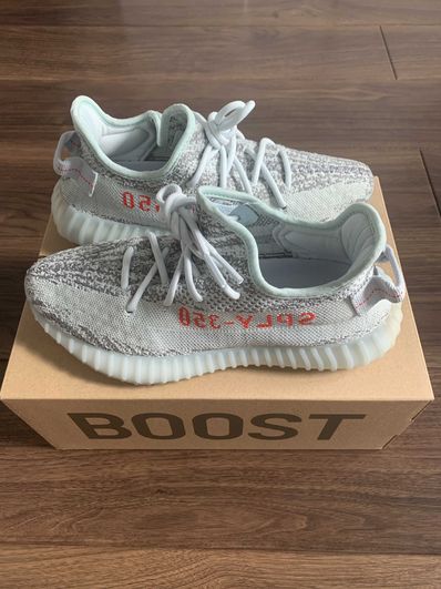 adidas YEEZY Boost 350 V2 "Blue Tint"