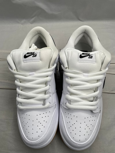 Nike SB Dunk Low Pro "White/Black-White-Gum Light Brown"