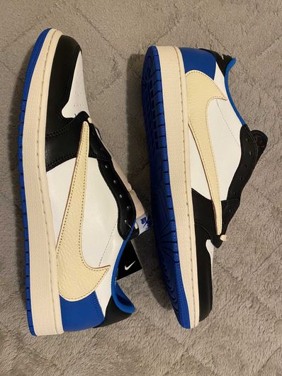 Travis Scott × fragment design × Nike Air Jordan 1 Low OG SP "Military Blue"