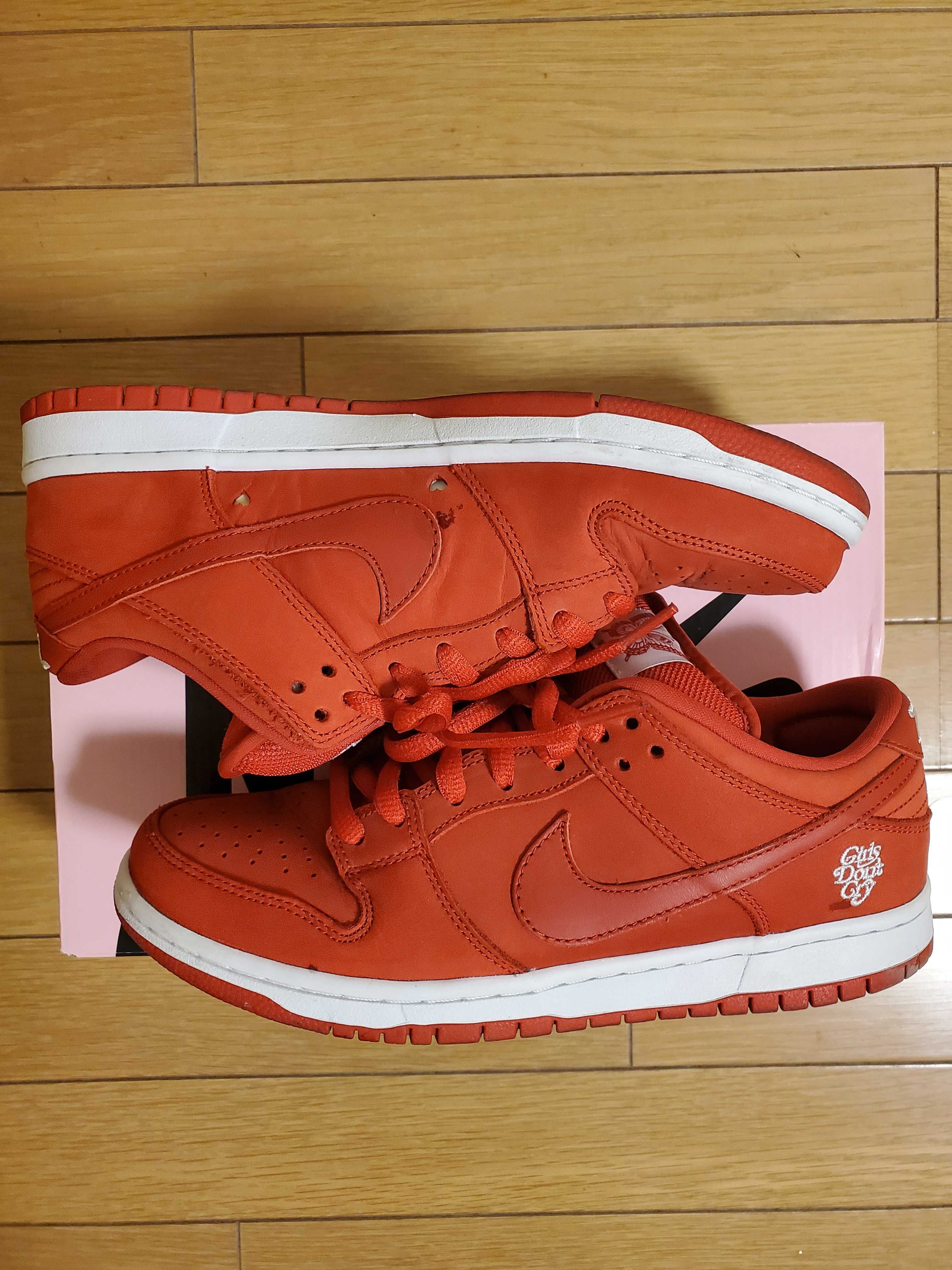 Girls Don't Cry × Nike SB Dunk Low Pro QS "Red" / VERDY