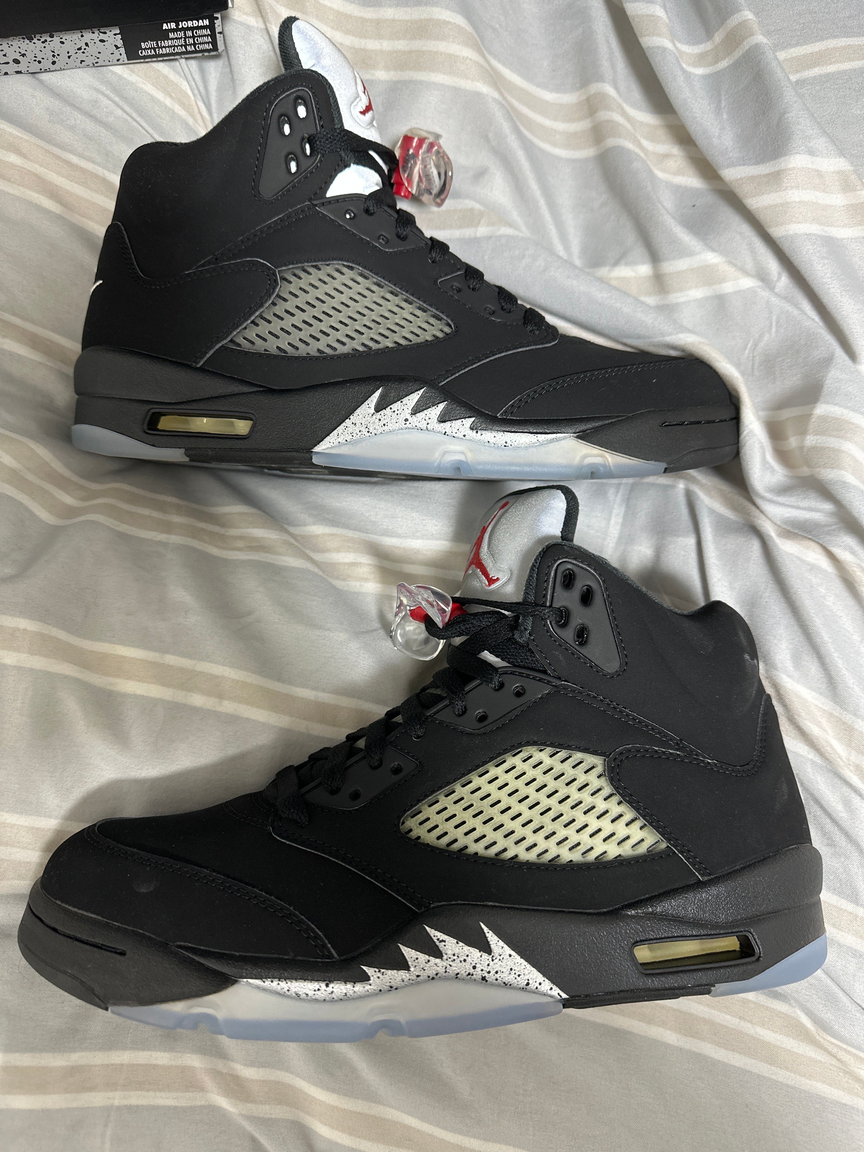 Nike Air Jordan 5 Retro OG "Black/Fire Red/Metallic Silver/White" (2016)