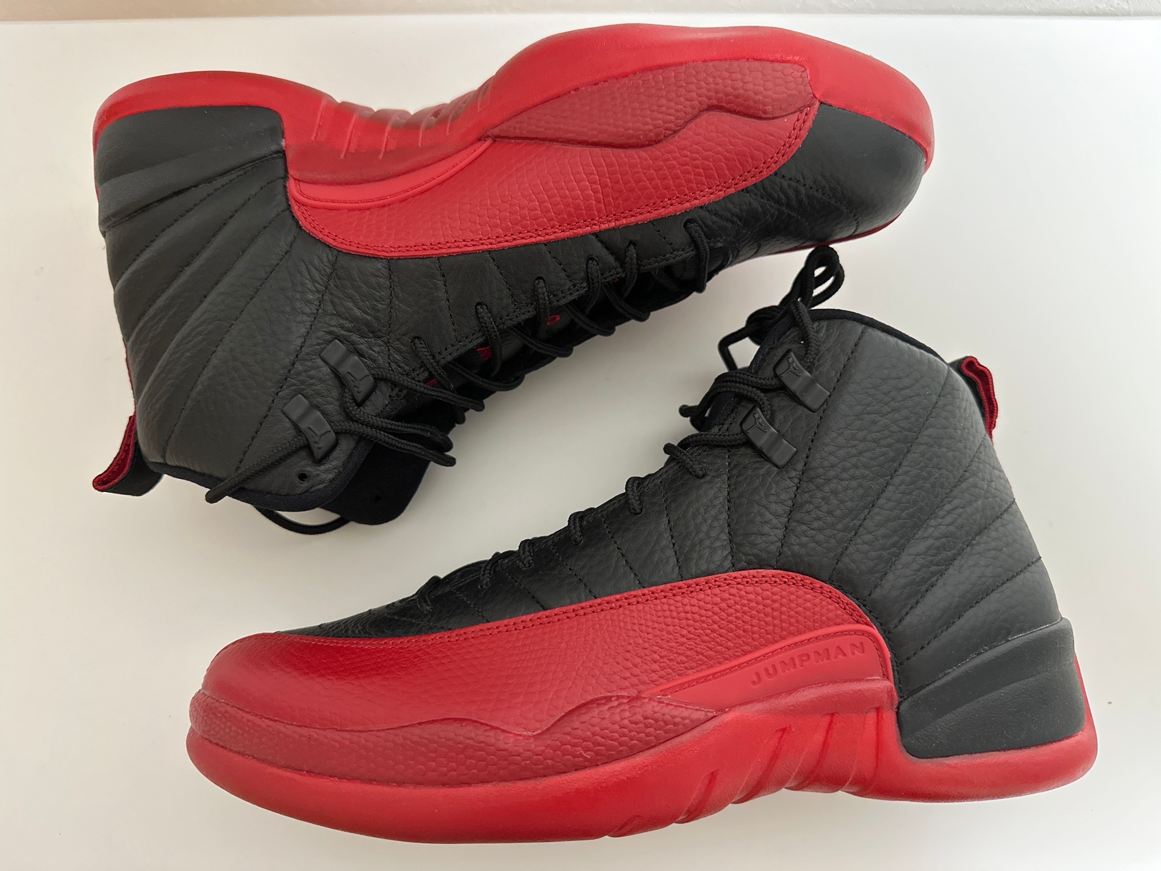 Nike Air Jordan 12 Retro "Flu Game/Black/Versity Red" (2016)