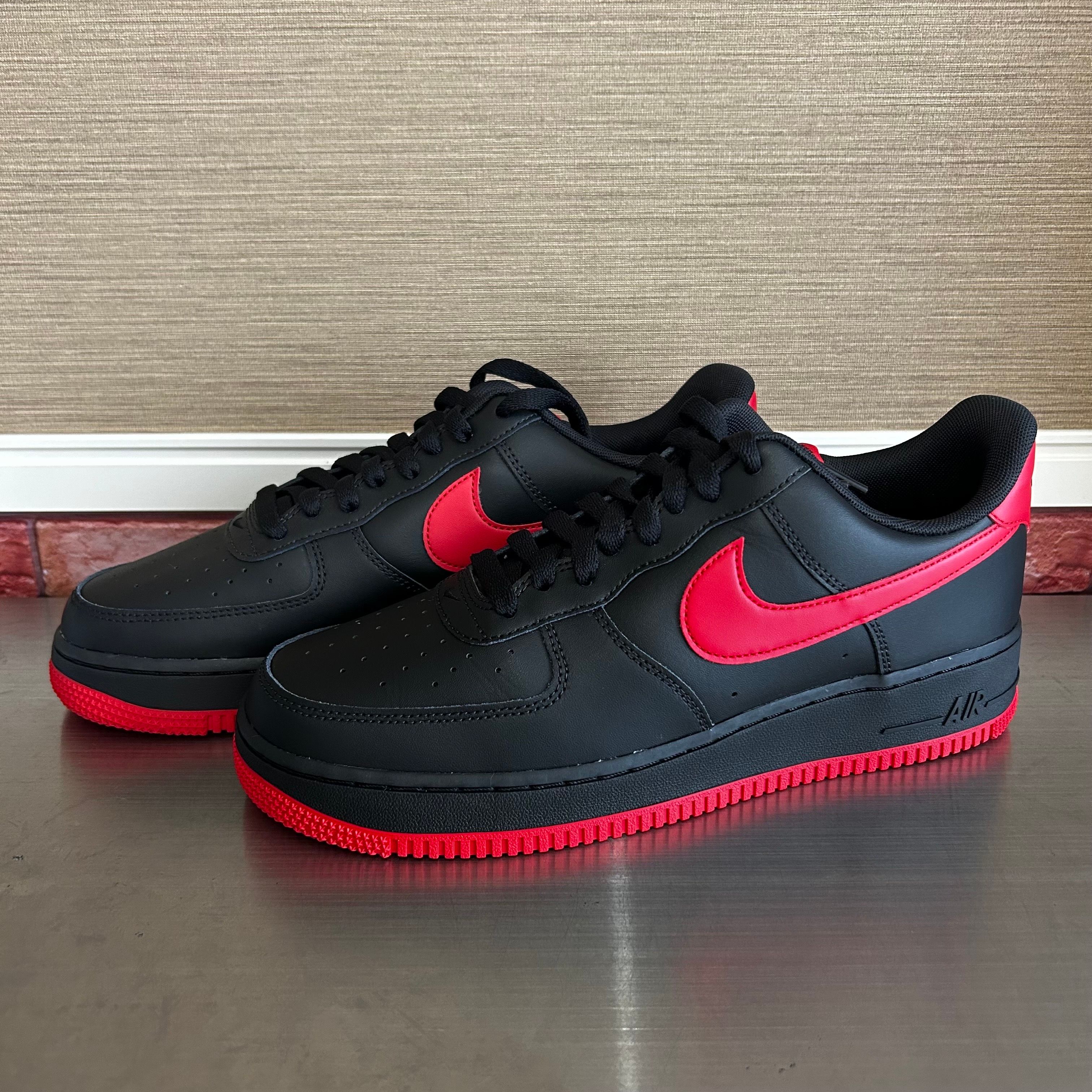 Nike Air Force 1 Low "Black/Red"