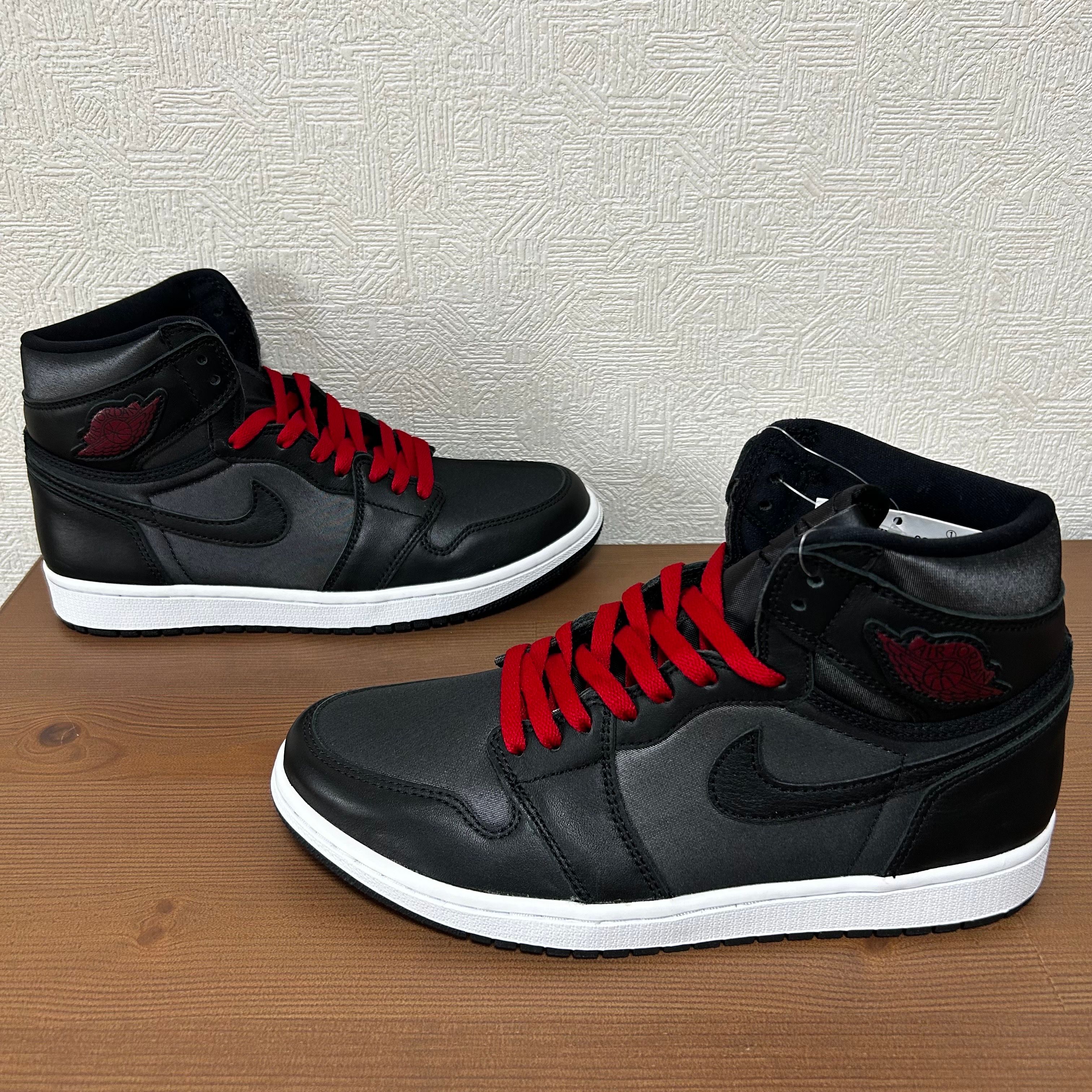 Nike Air Jordan 1 Retro High OG "Black/Metallic Silver/Gym Red"  