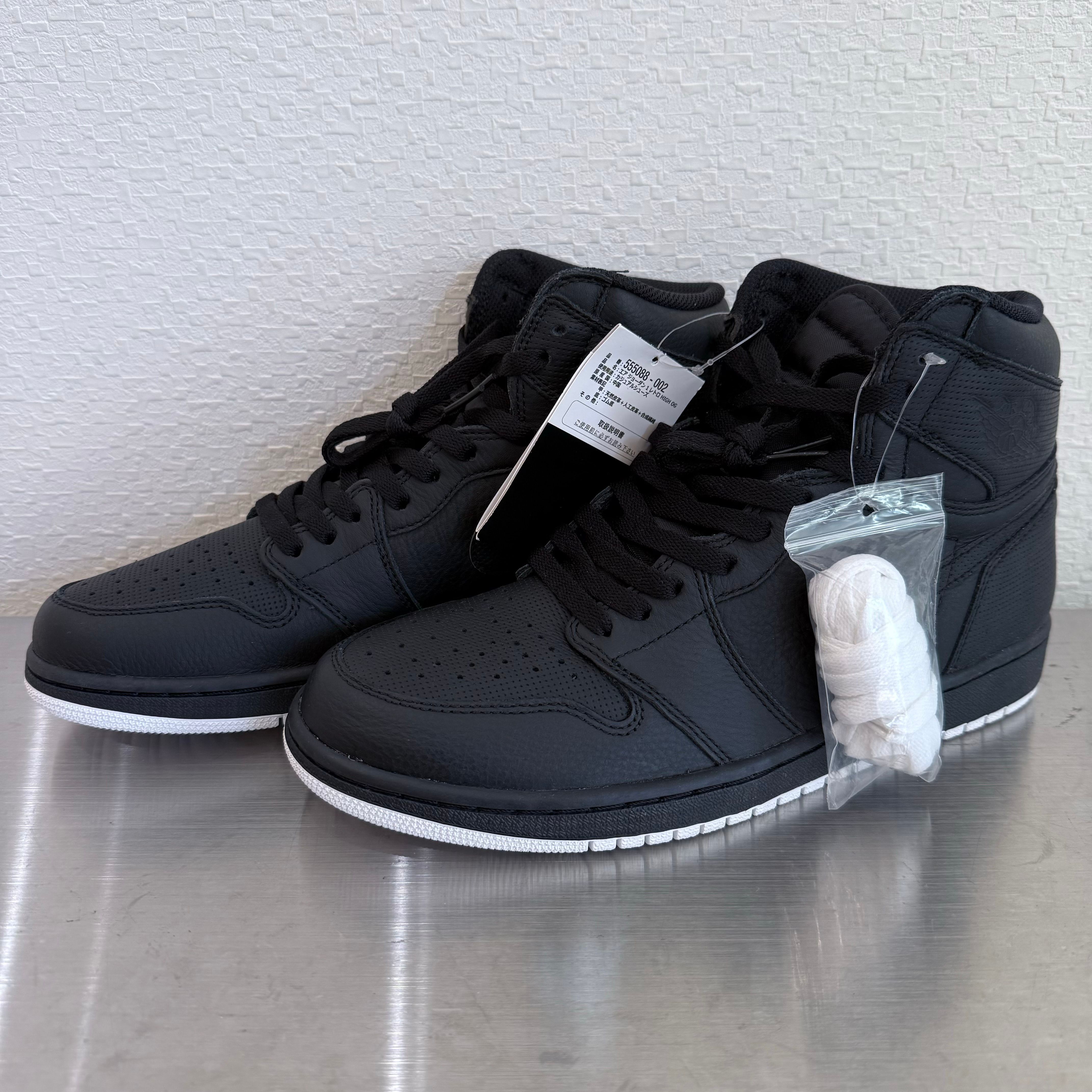 Nike Air Jordan 1 Retro High "Black Perforated"