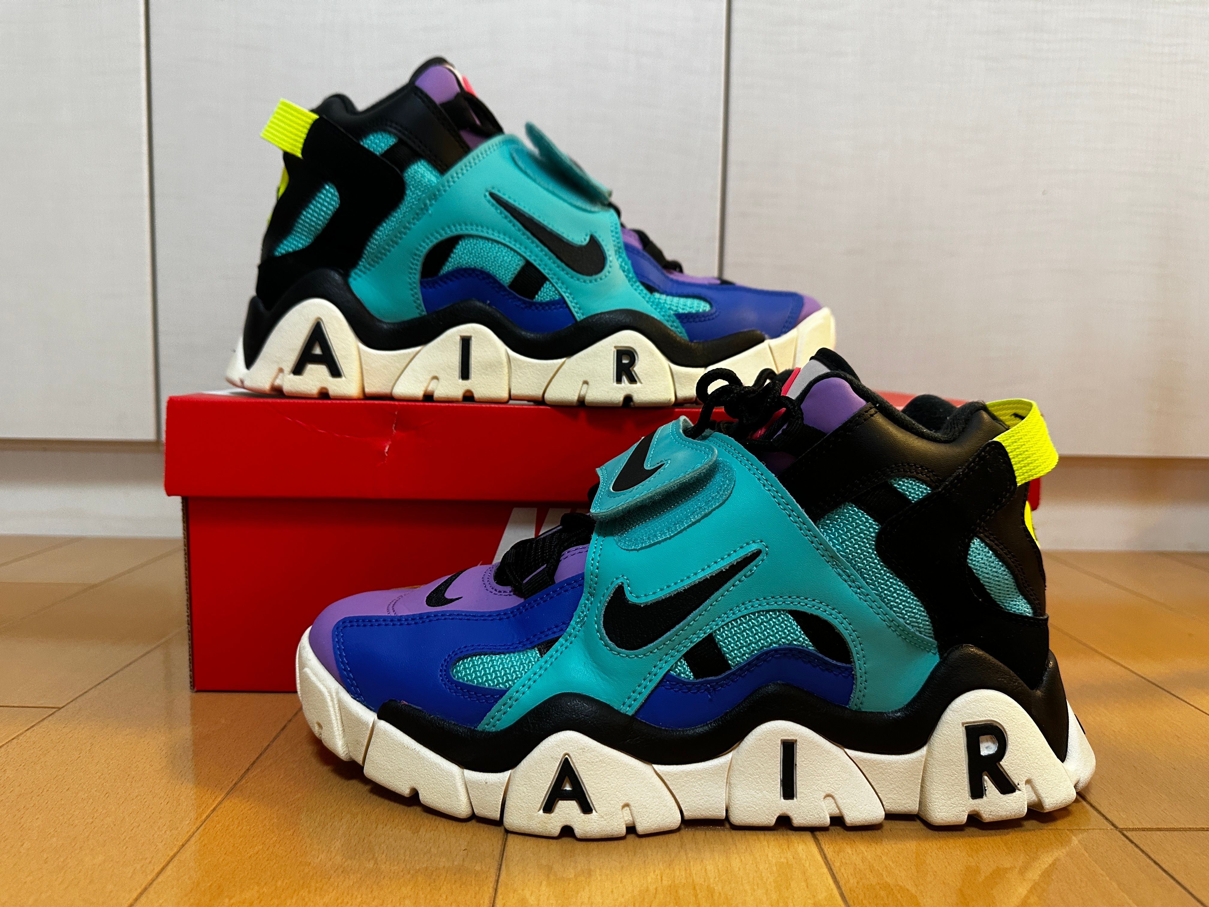 NIKE AIR BARRAGE MID "POP THE STREET COLLECTION"