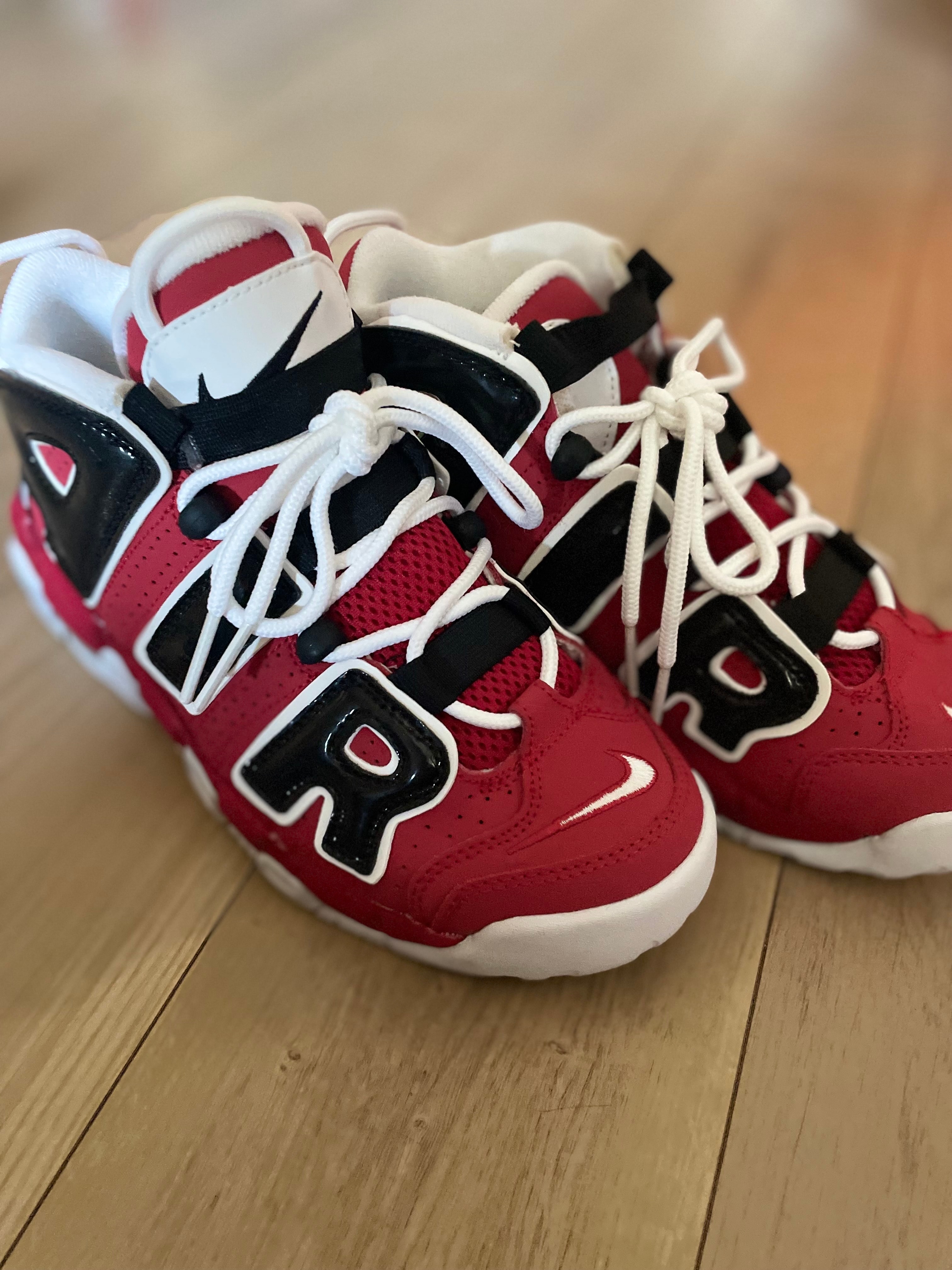 ナイキ エアモアアップテンポ・モアテン (NIKE Air More Uptempo) の