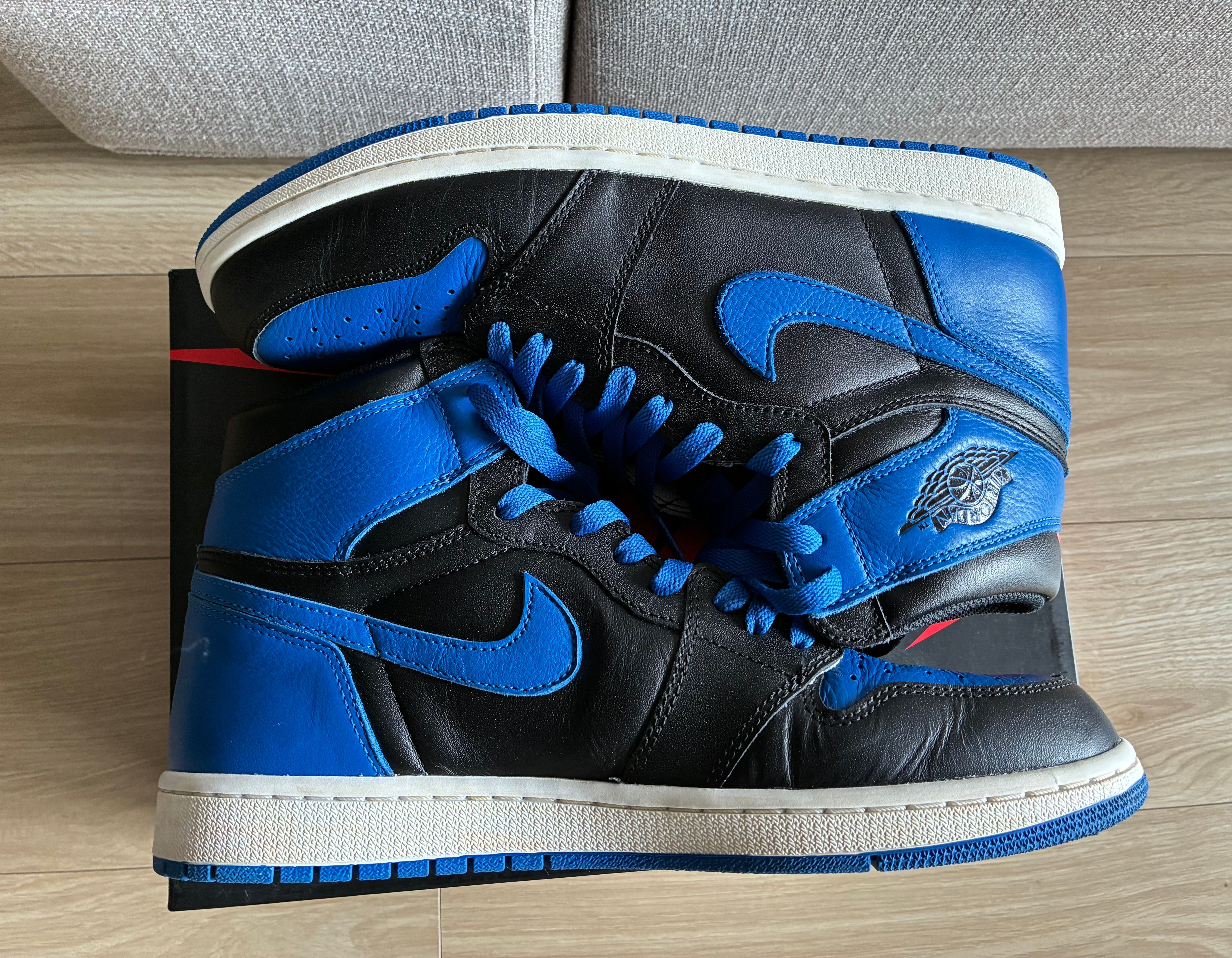 Nike Air Jordan 1 Retro High OG "Royal" (2017)