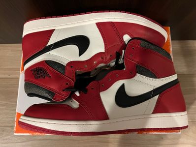 Nike Air Jordan 1 High OG "Lost & Found/Chicago"