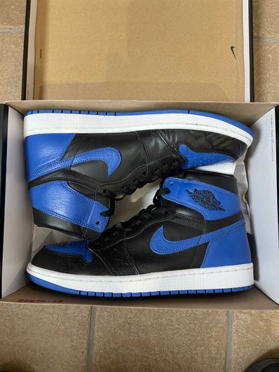 Nike Air Jordan 1 Retro High OG "Royal" (2017)