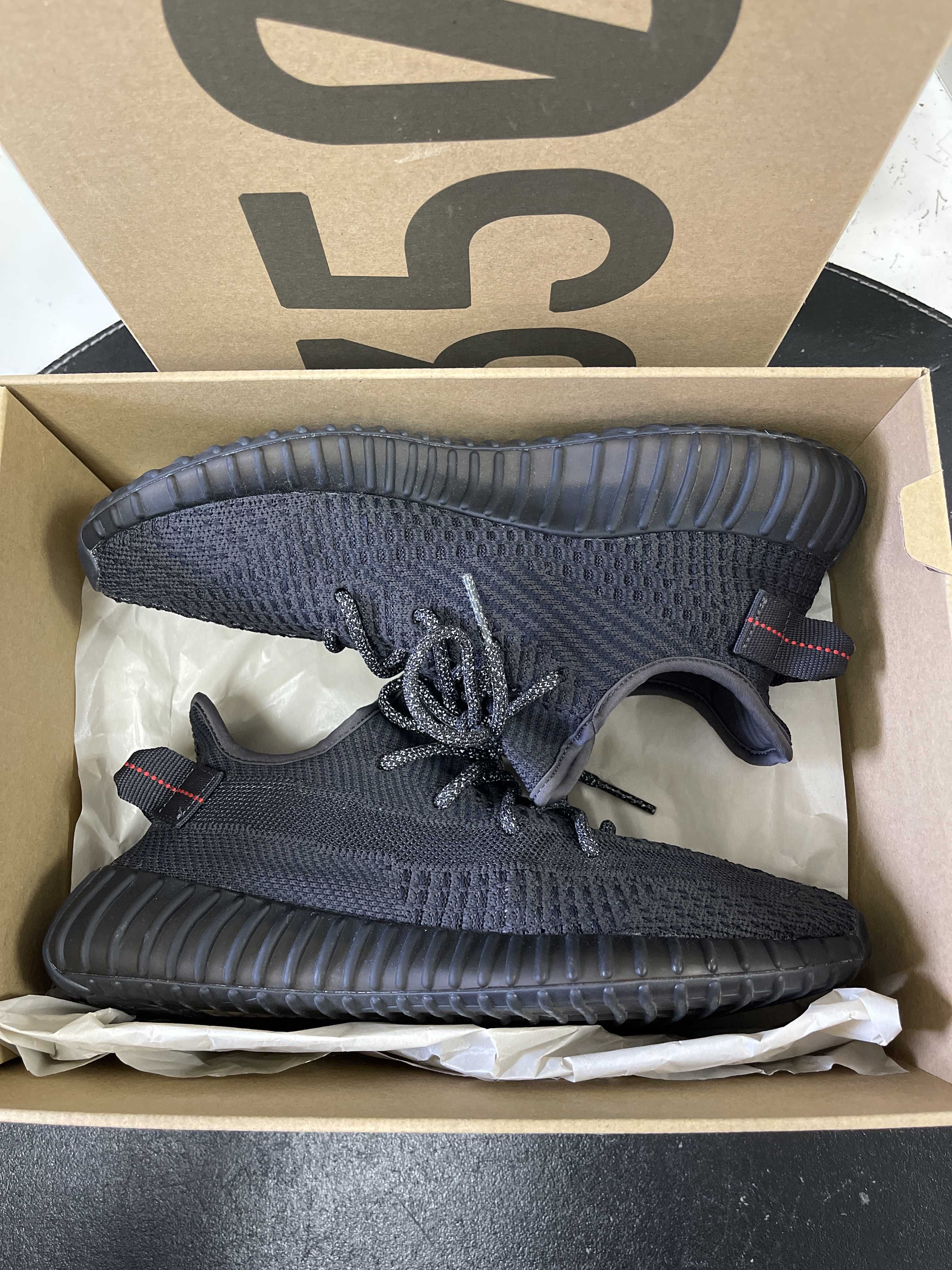 adidas YEEZY Boost 350 V2 "Black"