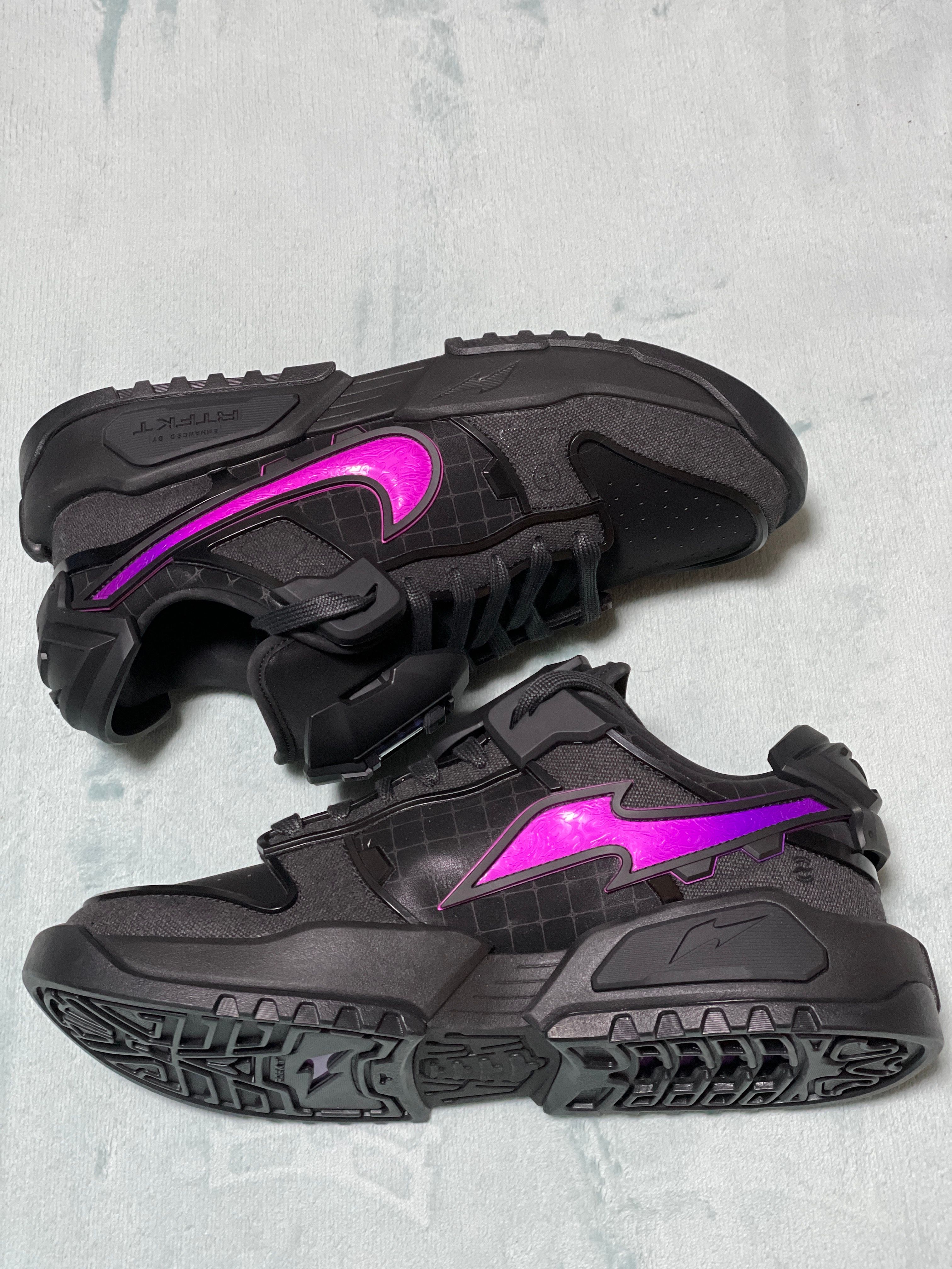 RTFKT × Nike Dunk Genesis "Void Edition"