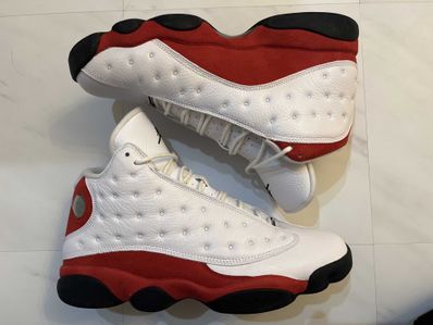 NIKE AIR JORDAN 13 RETRO OG CHICAGO (2017)