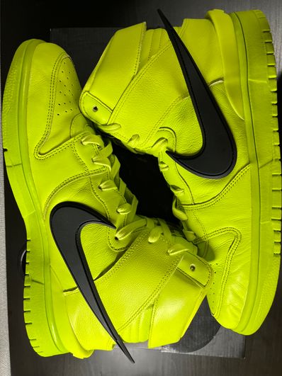 AMBUSH × NIKE DUNK HIGH "FLASH LIME"