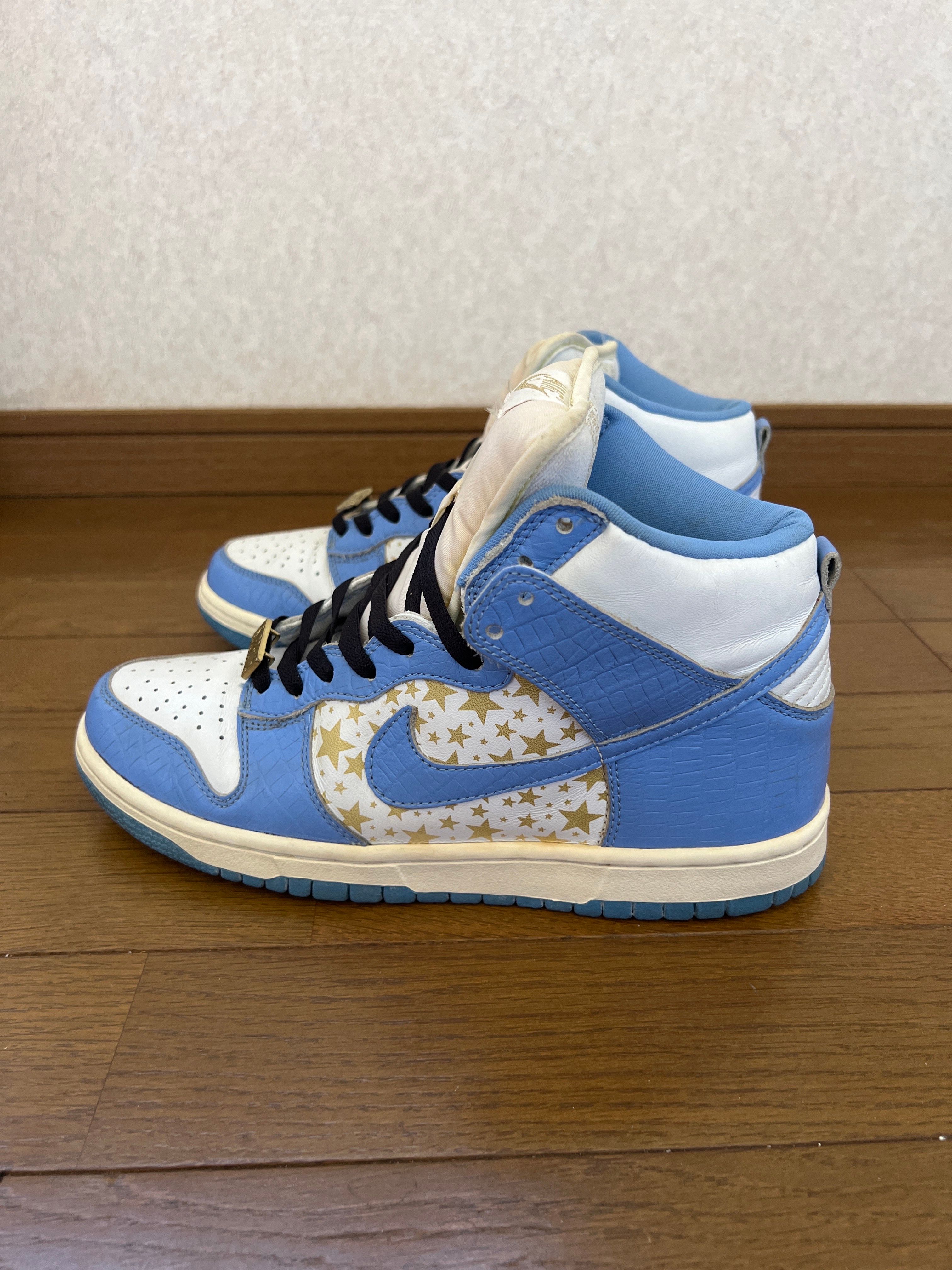 Supreme × Nike SB Dunk High "Blue Stars"
