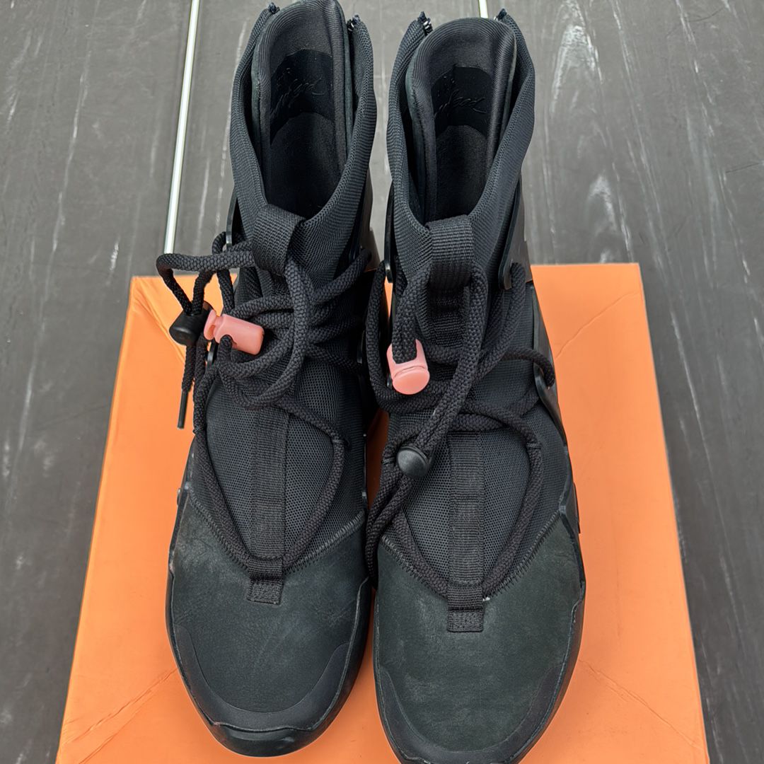 Fear Of God × Nike Air  1 "Triple Black"