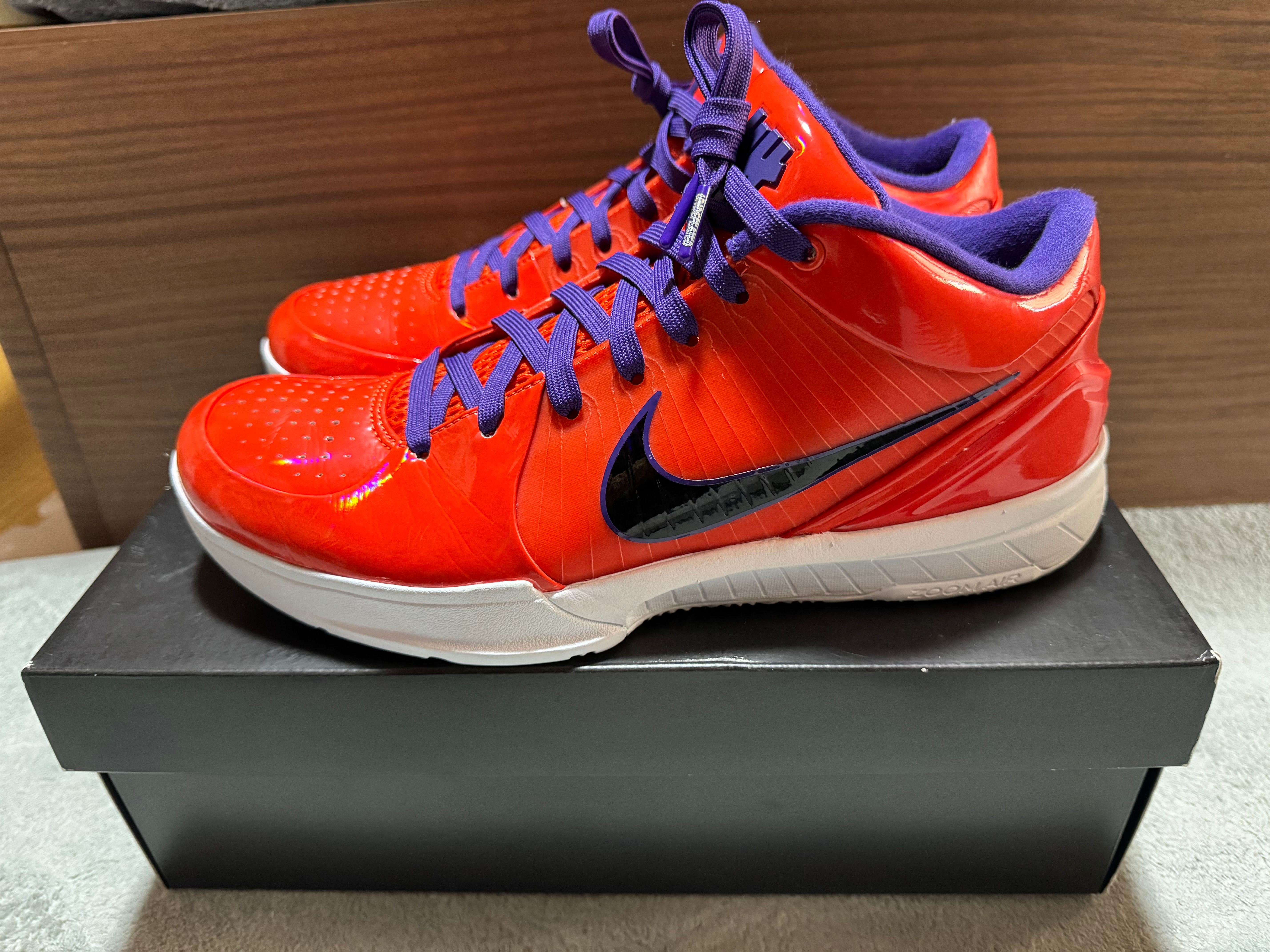UNDEFEATED × Nike Kobe 4 Protro "Team Orange"