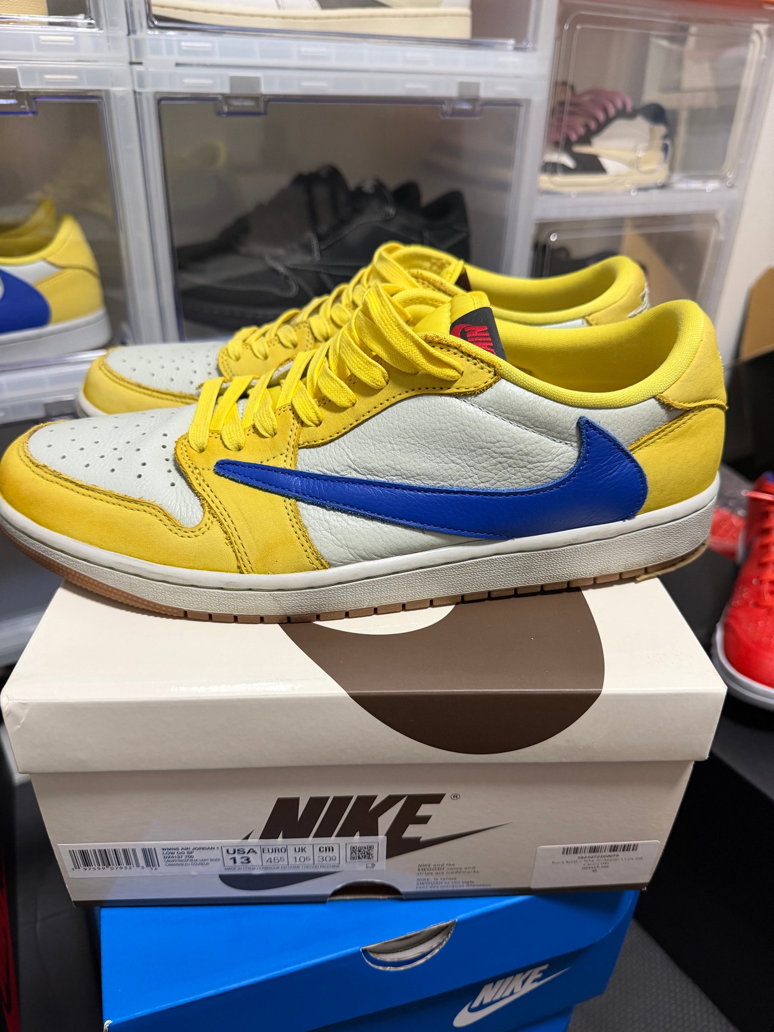 Travis Scott × Nike Women's Air Jordan 1 Retro Low OG "Canary"