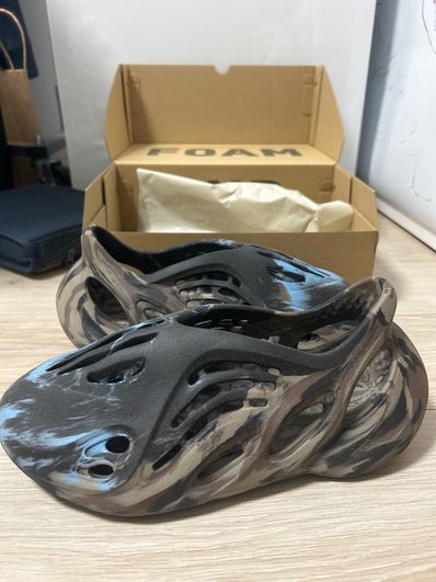 adidas YEEZY Foam Runner "MX Cinder"