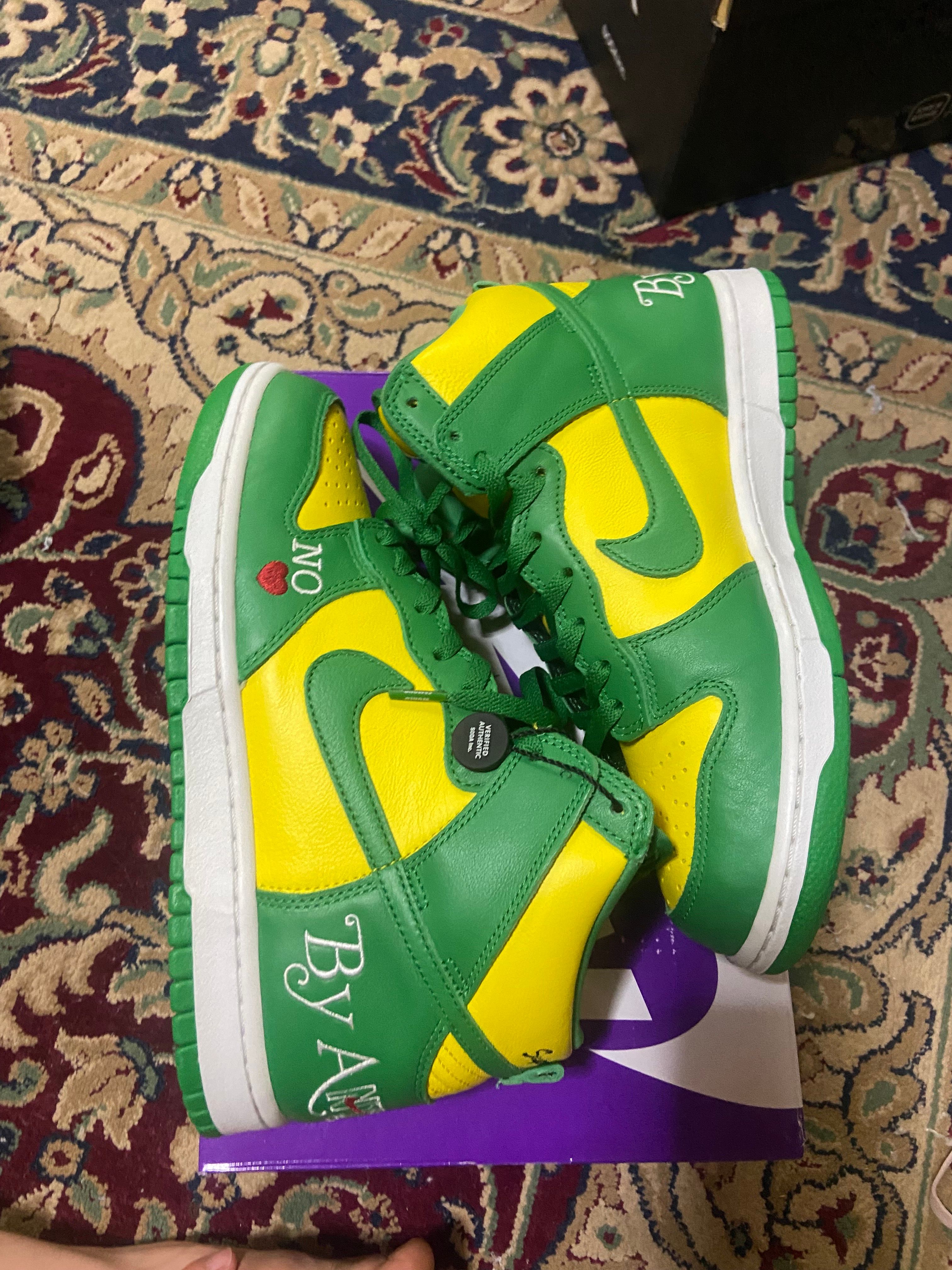 Supreme × Nike SB Dunk High By Any Means "Brazil"
