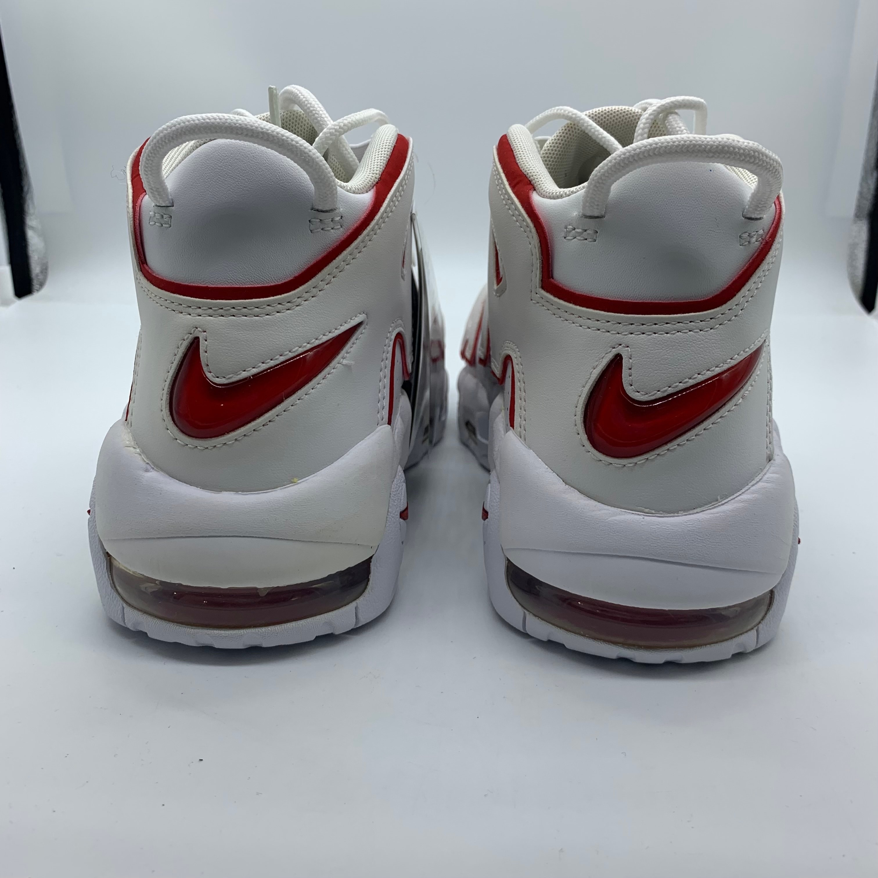 ナイキ エアモアアップテンポ・モアテン (NIKE Air More Uptempo) の