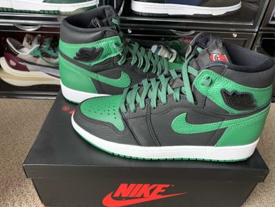 Nike Air Jordan 1 Retro High OG "Black/Pine Green" (2020)